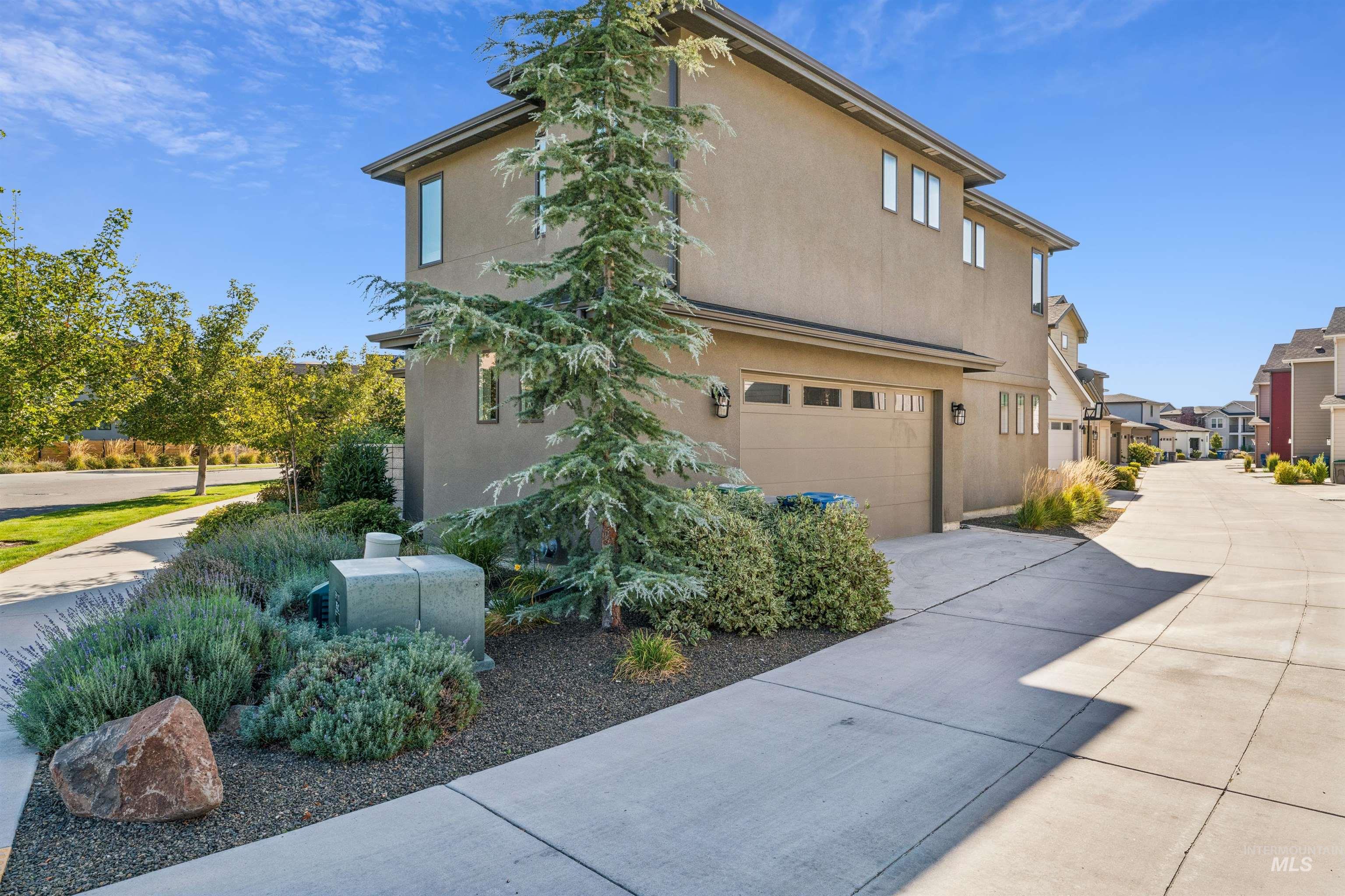 4341 E Rivernest Dr, Boise, Idaho 83716, 3 Bedrooms, 2.5 Bathrooms, Residential For Sale, Price $899,000,MLS 99001911