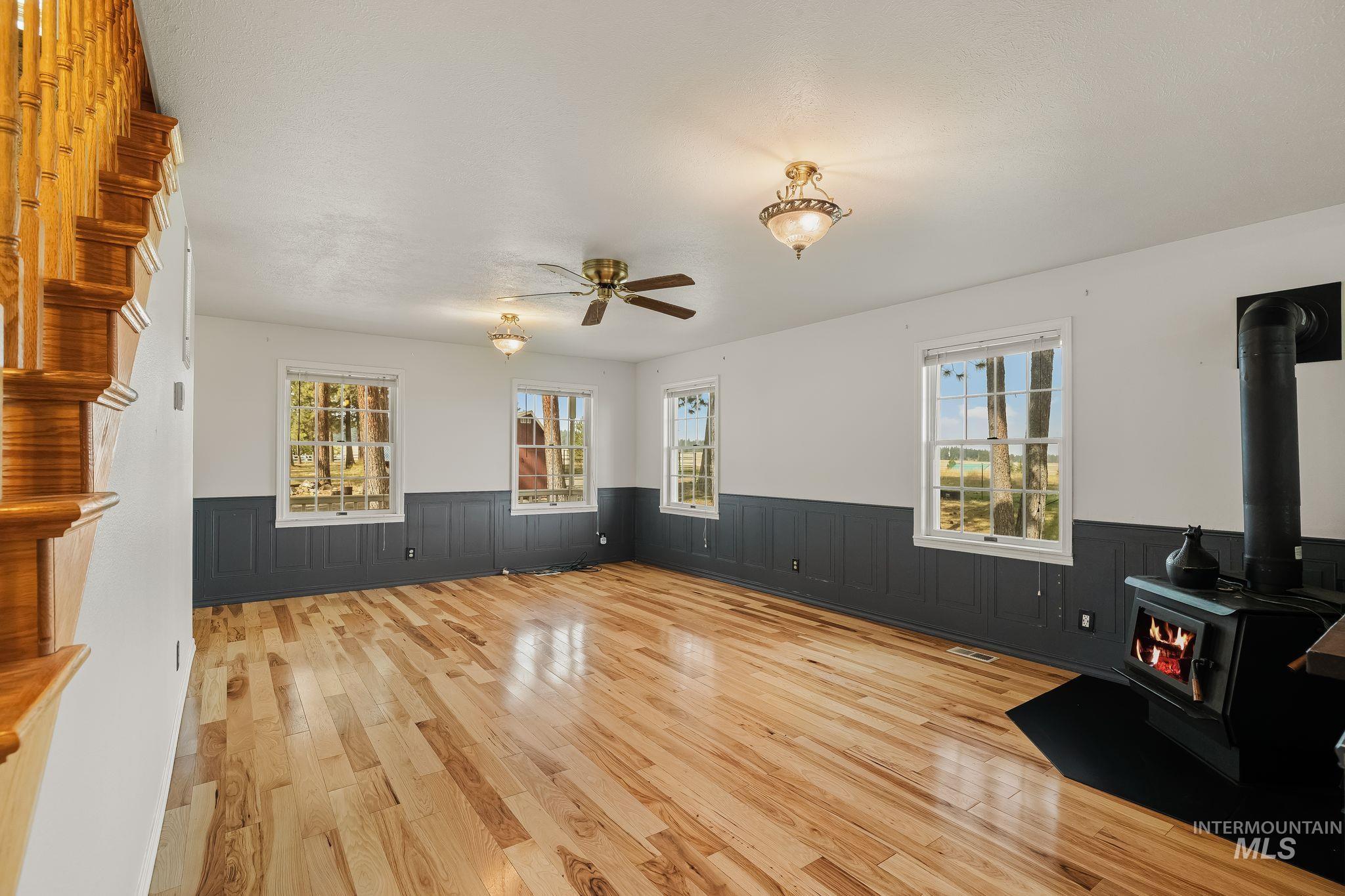 1820 Winchester Rd, Winchester, Idaho 83555, 4 Bedrooms, 2 Bathrooms, Residential For Sale, Price $550,000,MLS 99001913