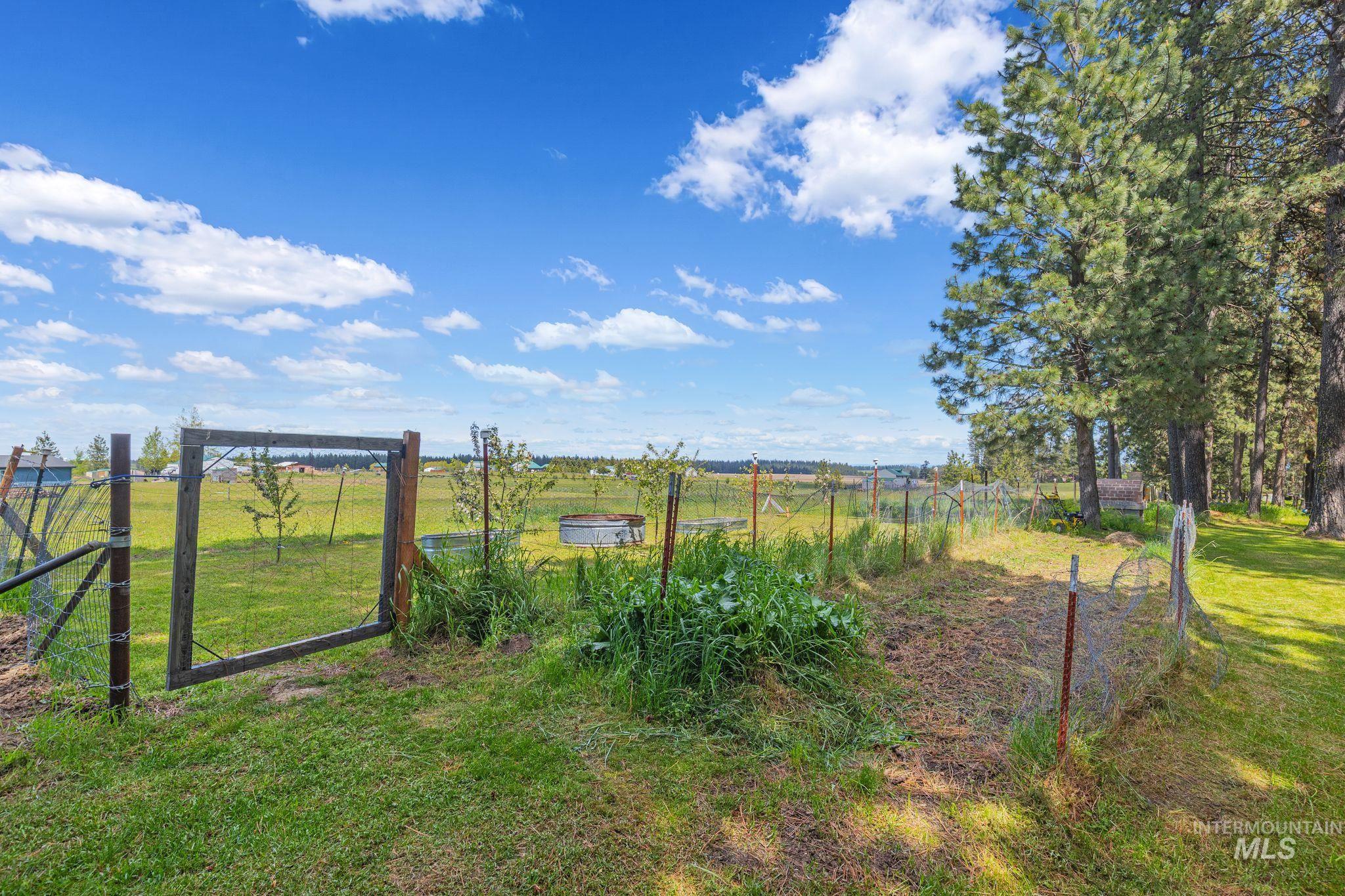 1820 Winchester Rd, Winchester, Idaho 83555, 4 Bedrooms, 2 Bathrooms, Residential For Sale, Price $550,000,MLS 99001913