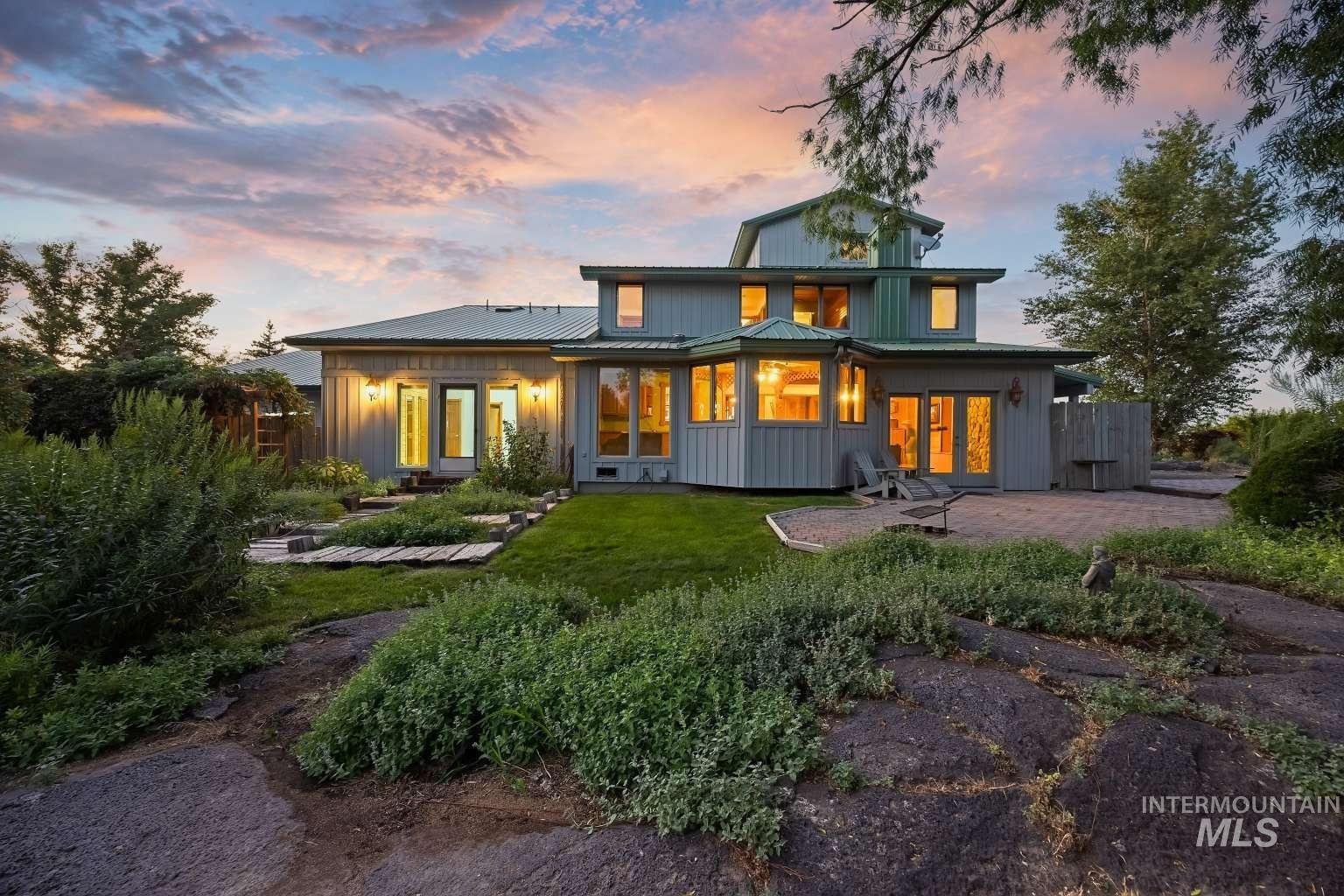 3540 China Ridge Dr, Kimberly, Idaho 83341, 4 Bedrooms, 5 Bathrooms, Residential For Sale, Price $795,000,MLS 99001915