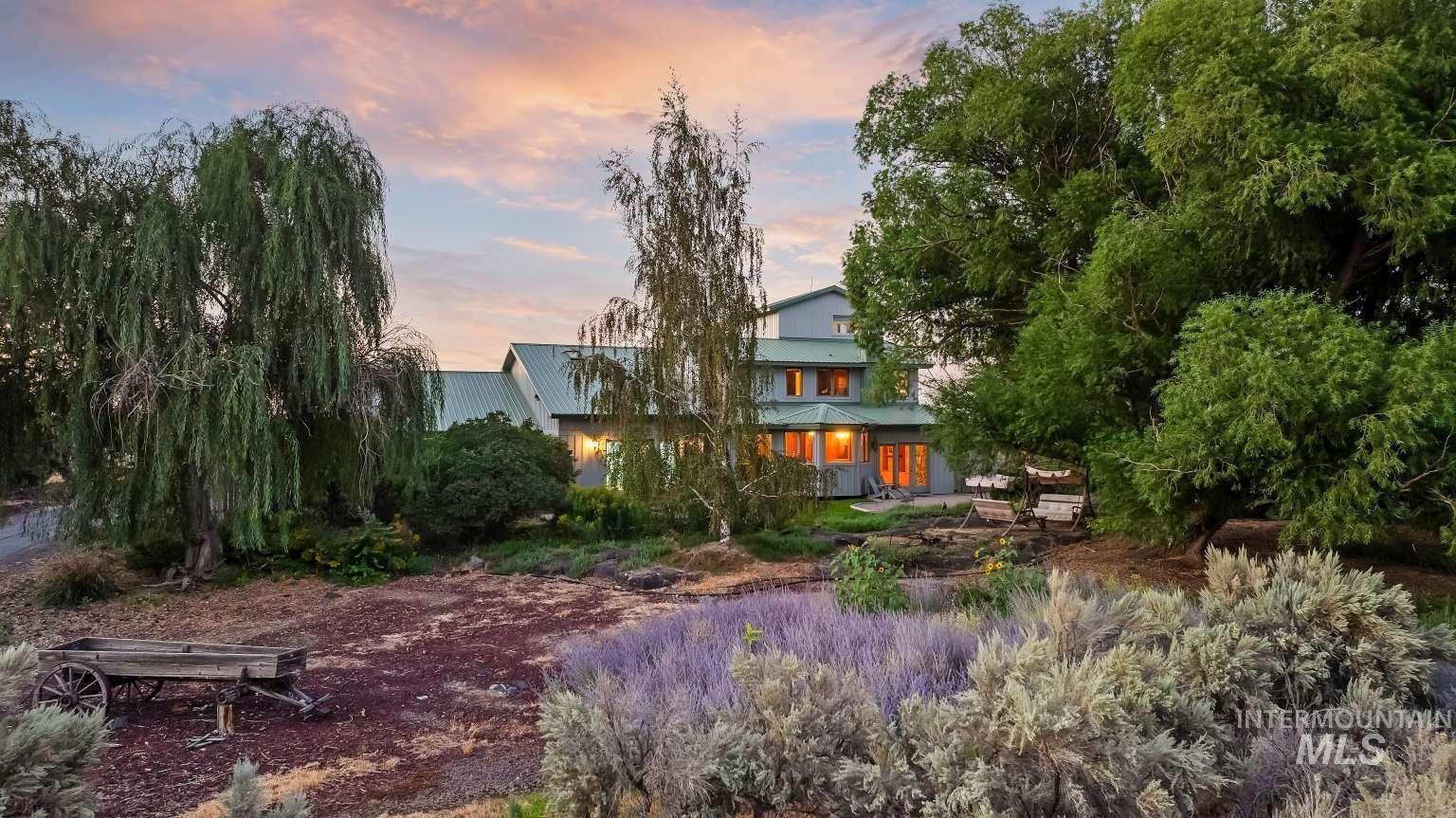 3540 China Ridge Dr, Kimberly, Idaho 83341, 4 Bedrooms, 5 Bathrooms, Residential For Sale, Price $795,000,MLS 99001915