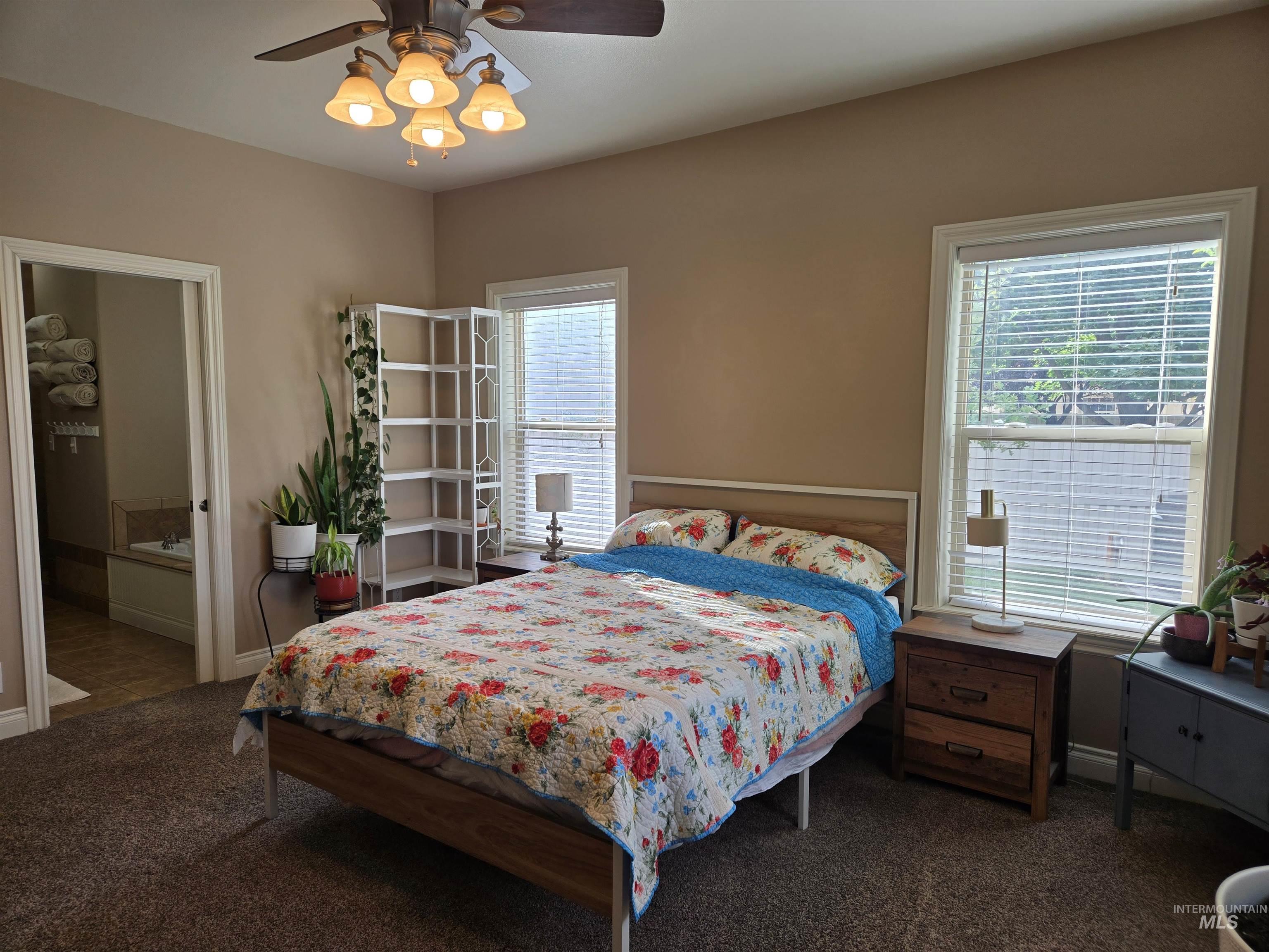 1633 Hickory Ave, Fruitland, Idaho 83619, 4 Bedrooms, 2 Bathrooms, Residential For Sale, Price $545,000,MLS 99001918