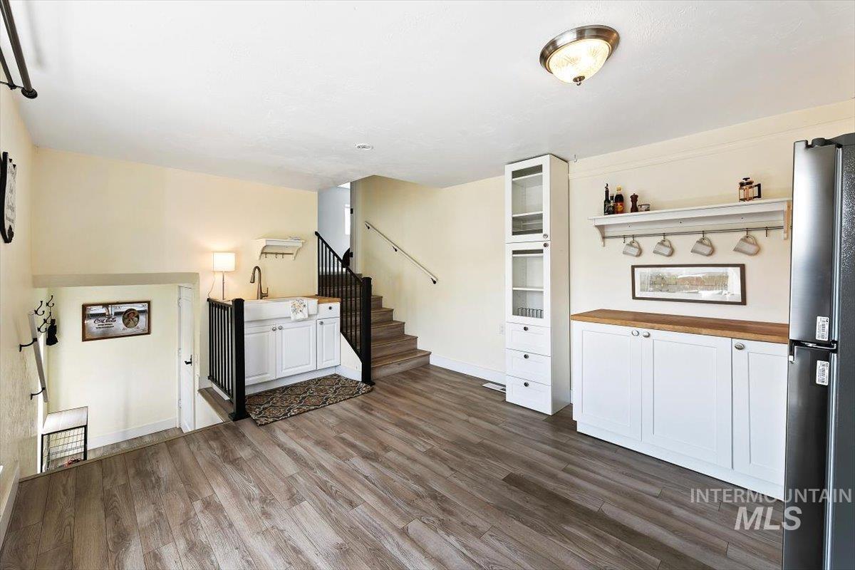 2000 N Fry St, Boise, Idaho 83704, 6 Bedrooms, 3 Bathrooms, Residential For Sale, Price $529,900,MLS 99001924