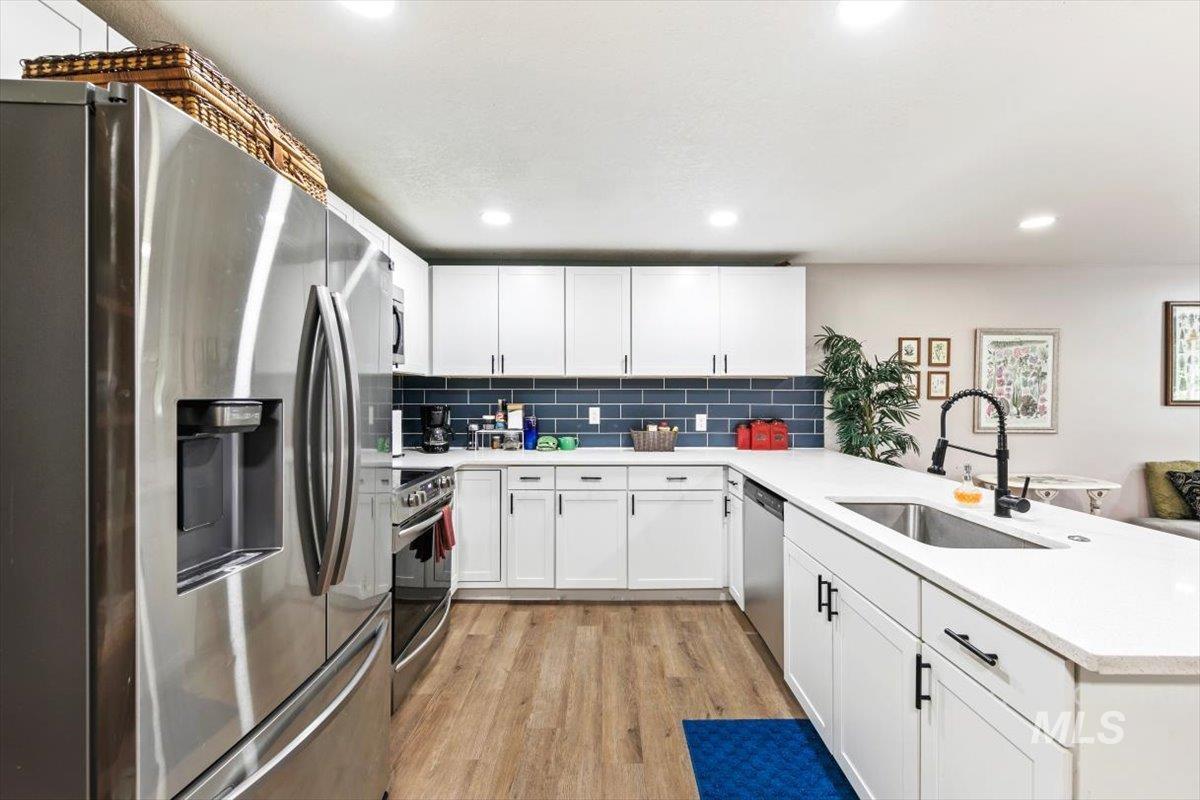 2000 N Fry St, Boise, Idaho 83704, 6 Bedrooms, 3 Bathrooms, Residential For Sale, Price $529,900,MLS 99001924