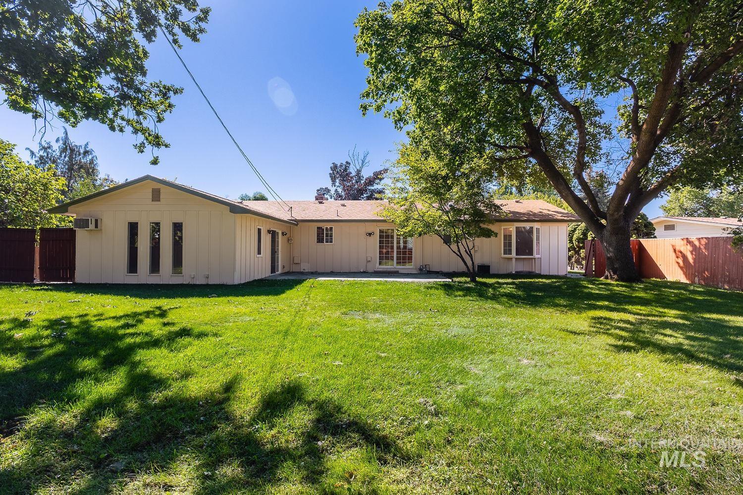 6000 Elkhorn Ave, Boise, Idaho 83709, 4 Bedrooms, 2 Bathrooms, Residential For Sale, Price $565,000,MLS 99001927