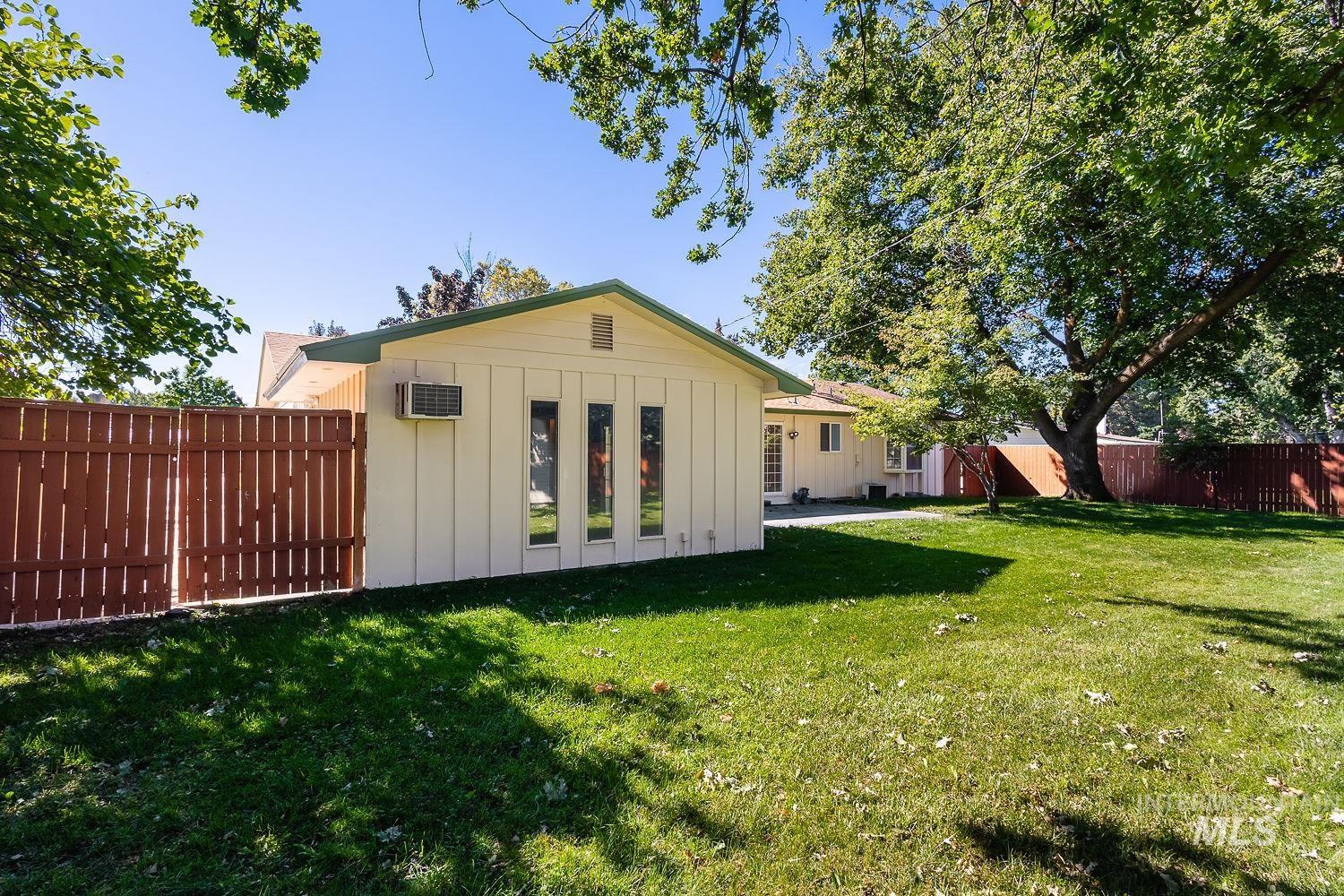 6000 Elkhorn Ave, Boise, Idaho 83709, 4 Bedrooms, 2 Bathrooms, Residential For Sale, Price $565,000,MLS 99001927