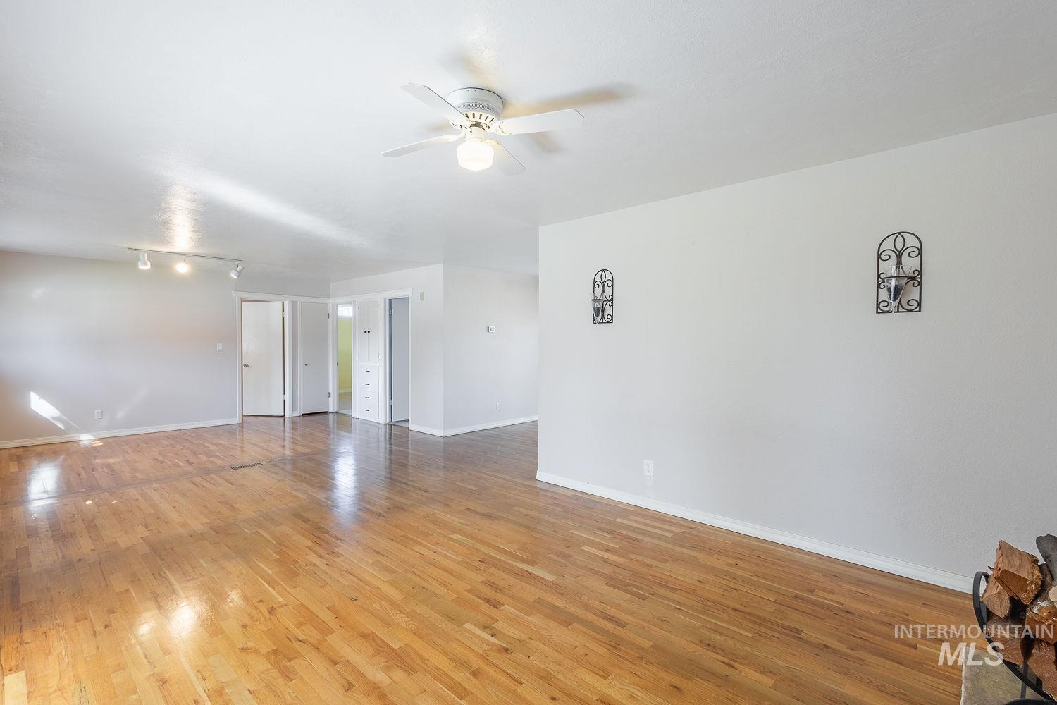 6000 Elkhorn Ave, Boise, Idaho 83709, 4 Bedrooms, 2 Bathrooms, Residential For Sale, Price $565,000,MLS 99001927