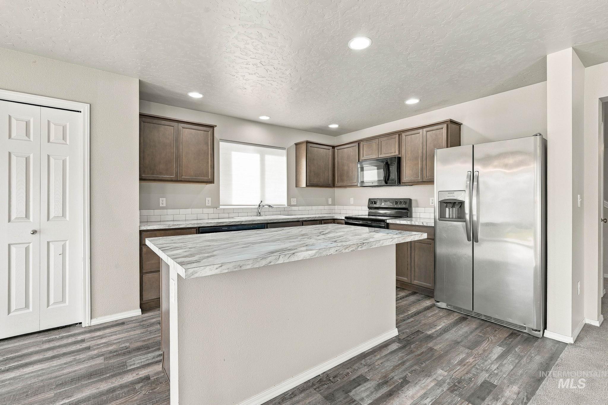 17796 E Pegram Way, Nampa, Idaho 83687, 5 Bedrooms, 2.5 Bathrooms, Residential For Sale, Price $469,990,MLS 99001928
