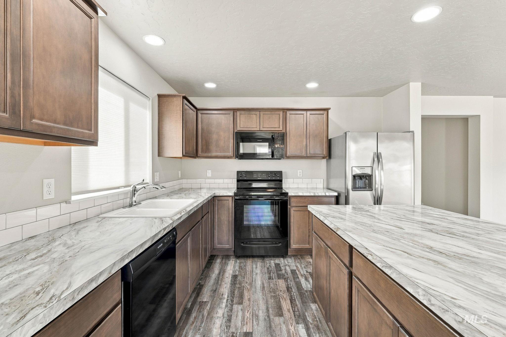 17796 E Pegram Way, Nampa, Idaho 83687, 5 Bedrooms, 2.5 Bathrooms, Residential For Sale, Price $469,990,MLS 99001928