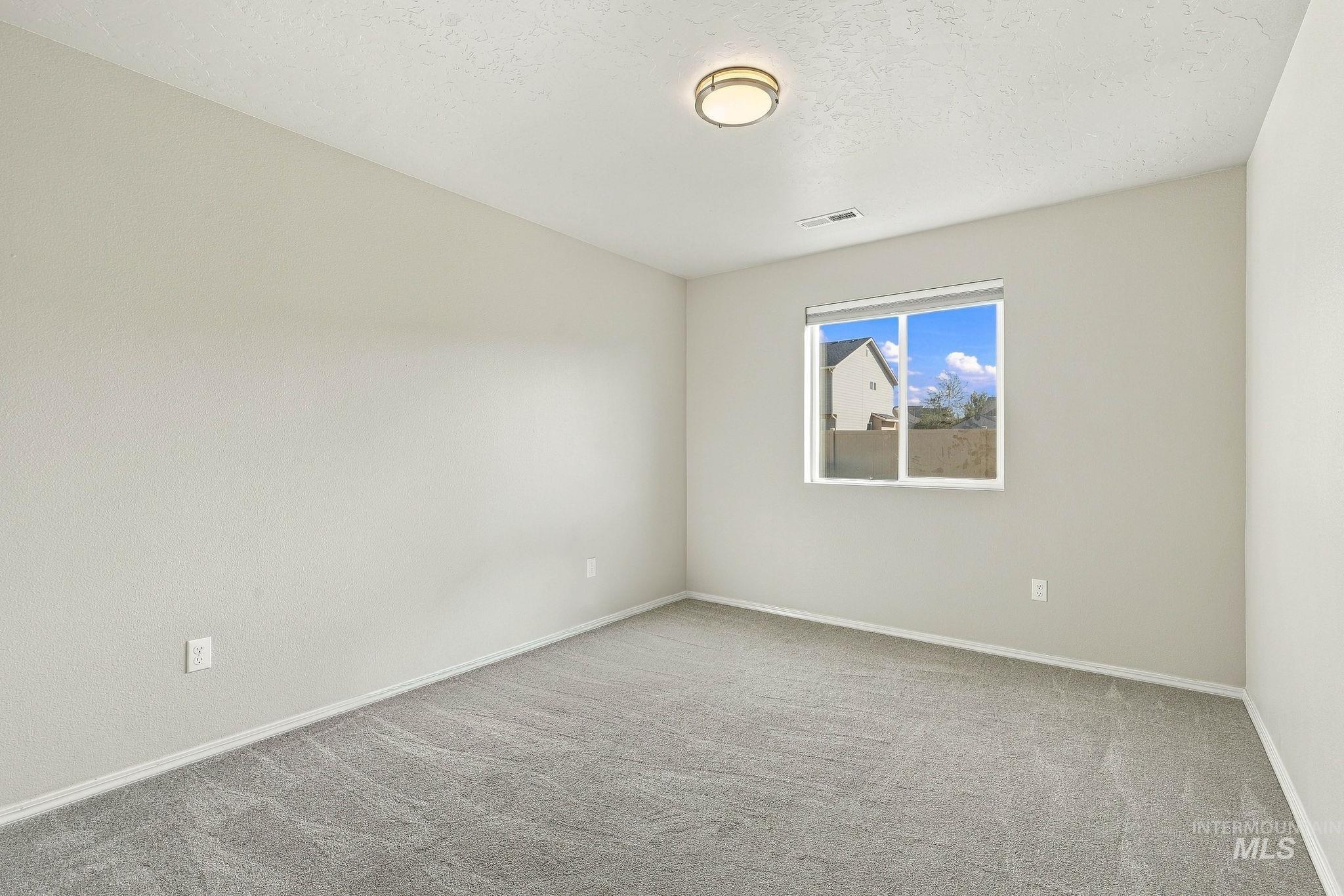 17796 E Pegram Way, Nampa, Idaho 83687, 5 Bedrooms, 2.5 Bathrooms, Residential For Sale, Price $469,990,MLS 99001928
