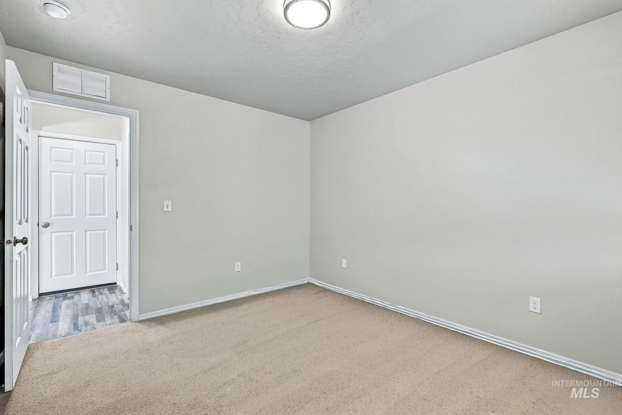 17796 E Pegram Way, Nampa, Idaho 83687, 5 Bedrooms, 2.5 Bathrooms, Residential For Sale, Price $469,990,MLS 99001928