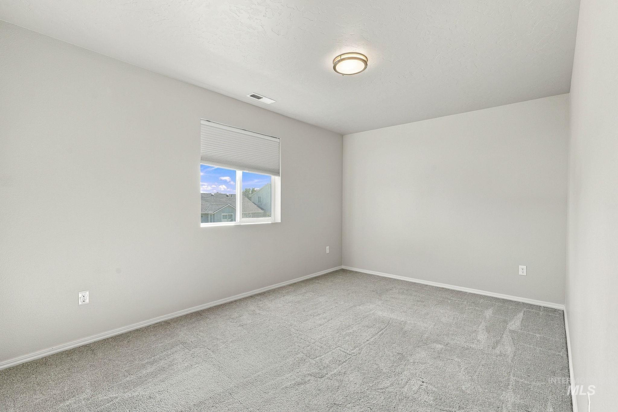 17796 E Pegram Way, Nampa, Idaho 83687, 5 Bedrooms, 2.5 Bathrooms, Residential For Sale, Price $469,990,MLS 99001928