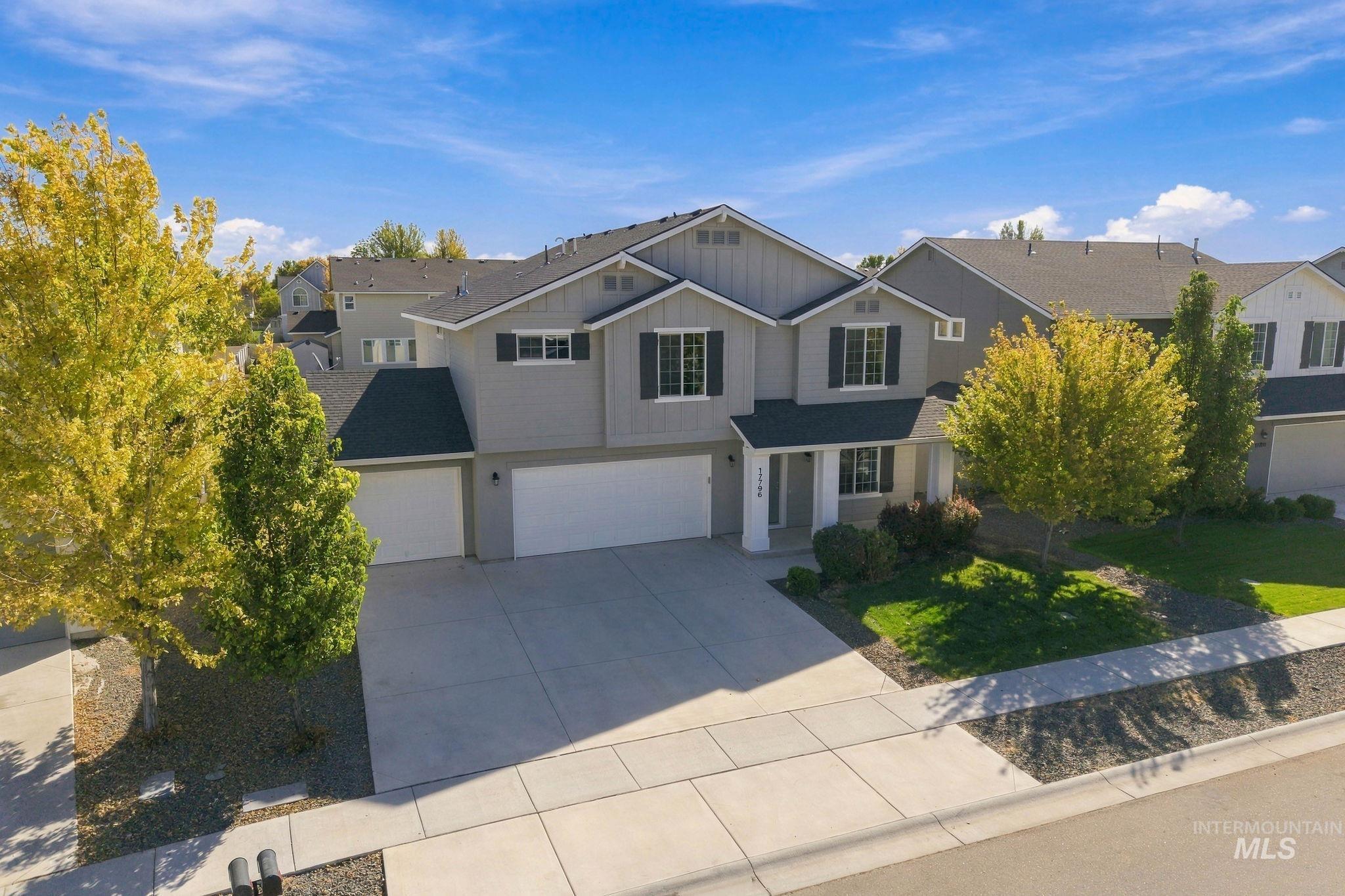17796 E Pegram Way, Nampa, Idaho 83687, 5 Bedrooms, 2.5 Bathrooms, Residential For Sale, Price $469,990,MLS 99001928