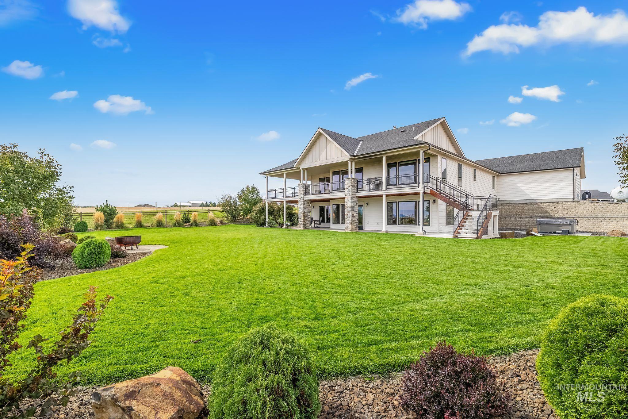 1433 Kestrel Dr., Clarkston, Washington 99403, 4 Bedrooms, 3 Bathrooms, Residential For Sale, Price $1,560,000,MLS 99001931
