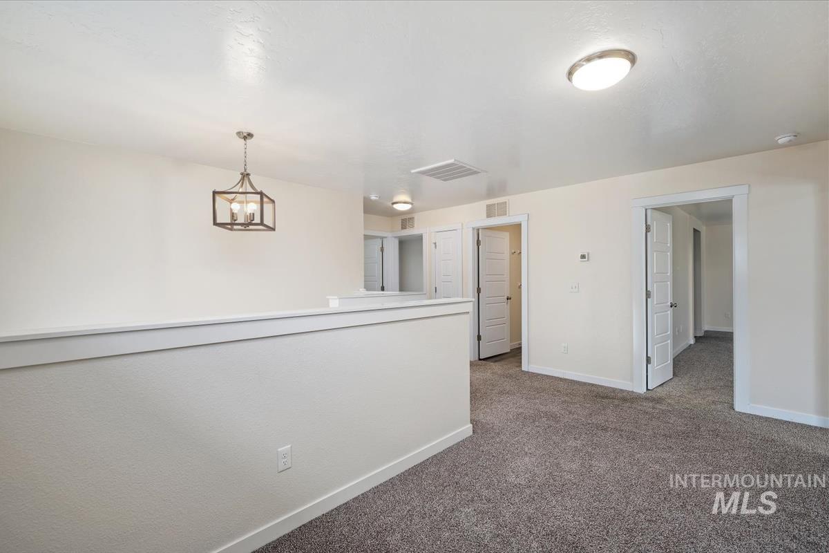 3061 W Silver River St, Meridian, Idaho 83646, 4 Bedrooms, 2.5 Bathrooms, Residential Income For Sale, Price $554,000,MLS 99001933