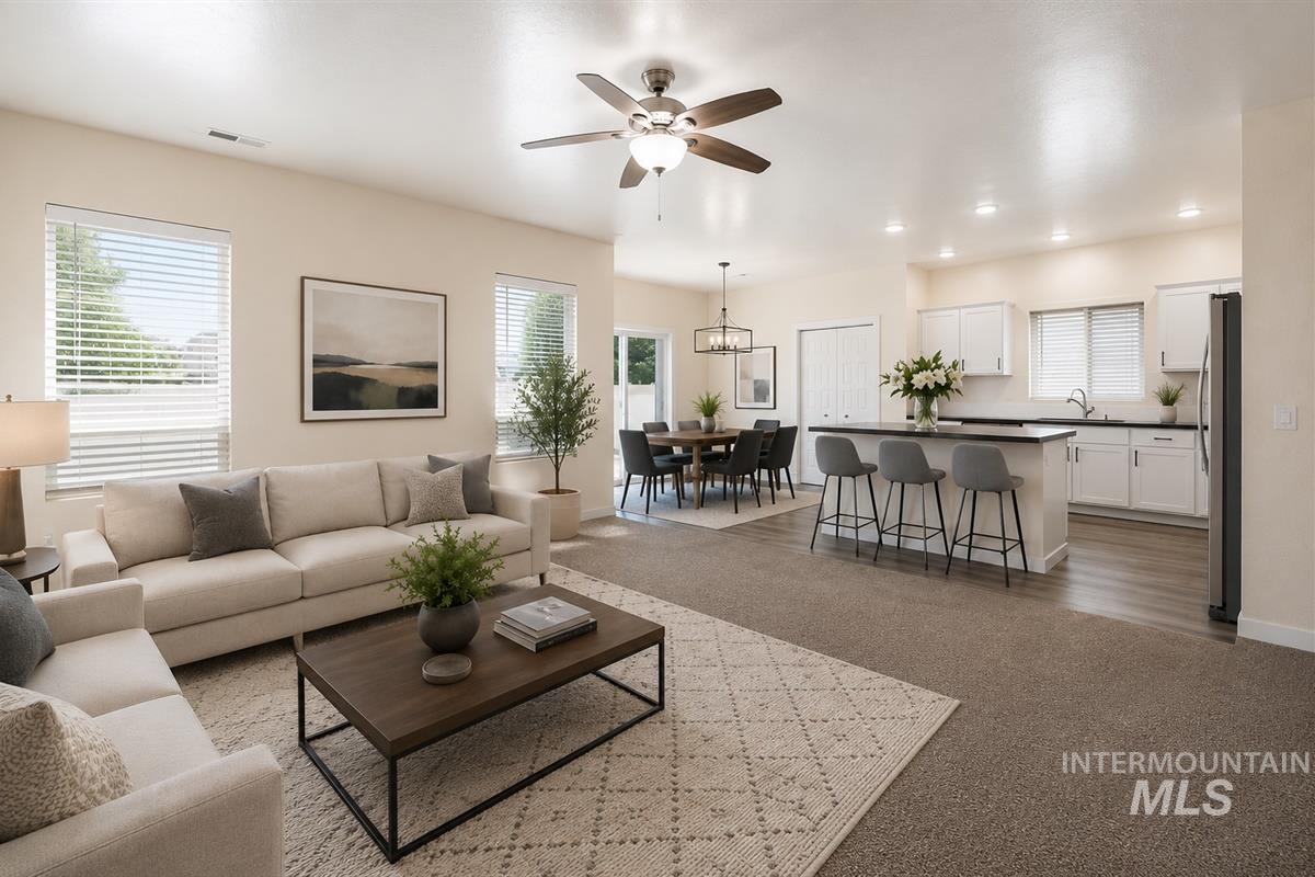 3061 W Silver River St, Meridian, Idaho 83646, 4 Bedrooms, 2.5 Bathrooms, Residential Income For Sale, Price $554,000,MLS 99001933