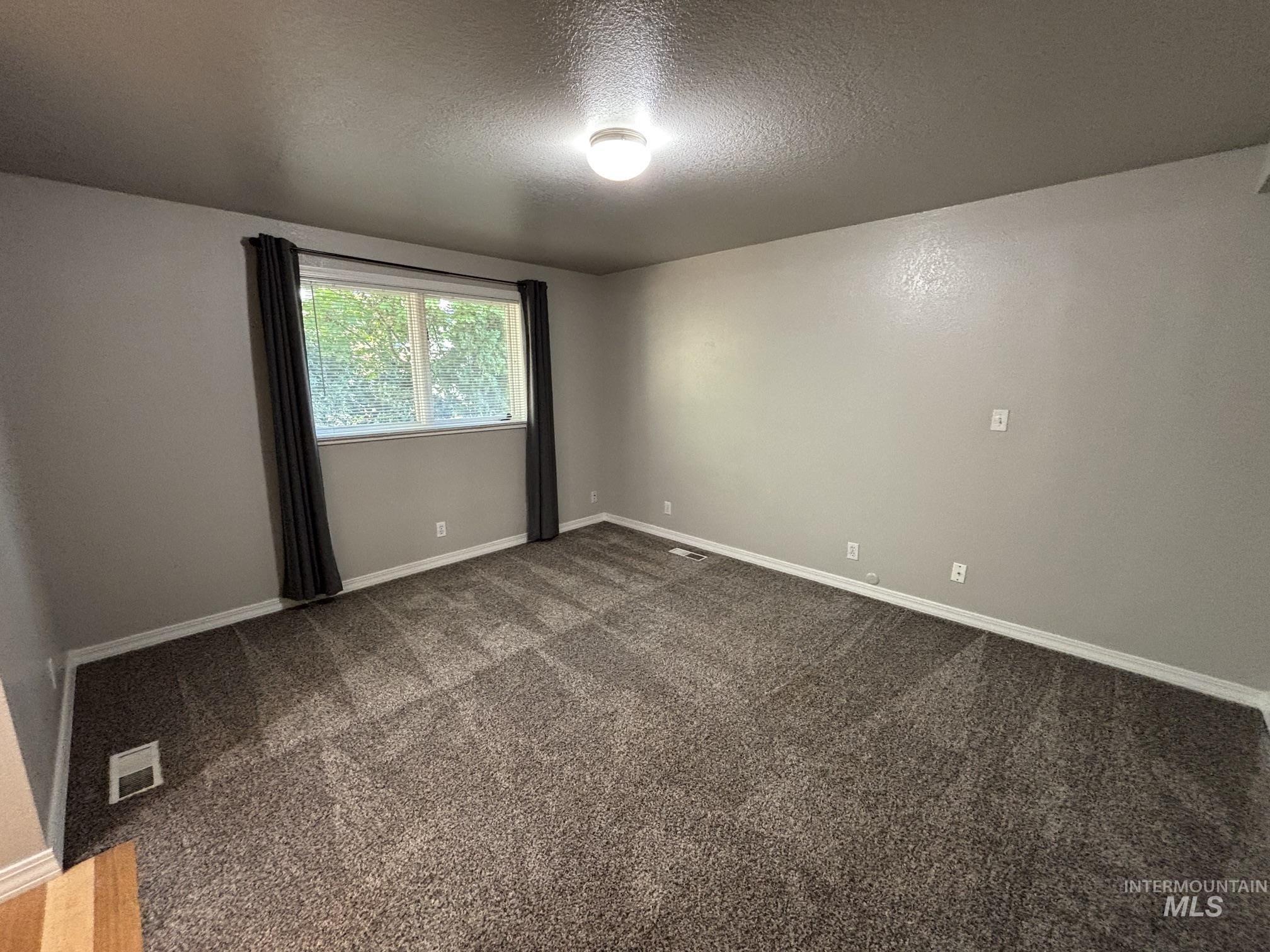 1876 W Malad Ln, Boise, Idaho 83705, 3 Bedrooms, 2 Bathrooms, Residential For Sale, Price $469,900,MLS 99001944