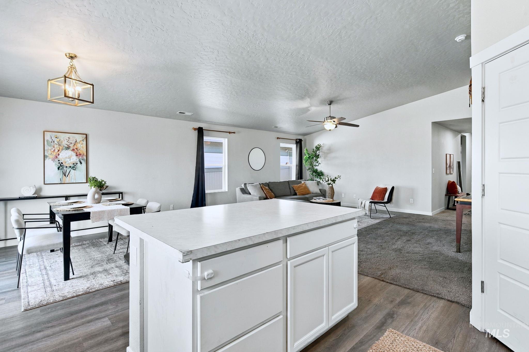 2359 N Thistle Dr, Kuna, Idaho 83634, 4 Bedrooms, 2 Bathrooms, Residential For Sale, Price $465,000,MLS 99001954
