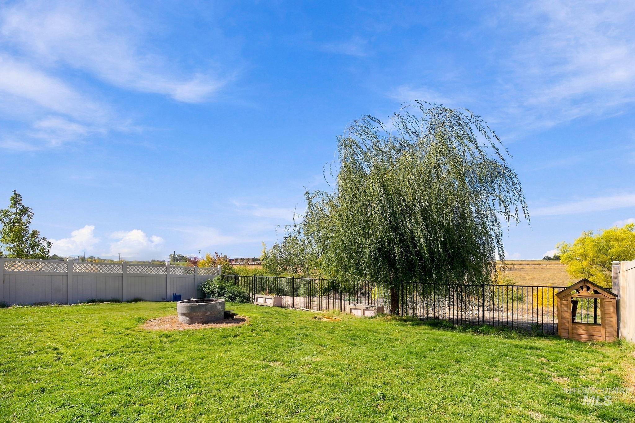 2359 N Thistle Dr, Kuna, Idaho 83634, 4 Bedrooms, 2 Bathrooms, Residential For Sale, Price $465,000,MLS 99001954