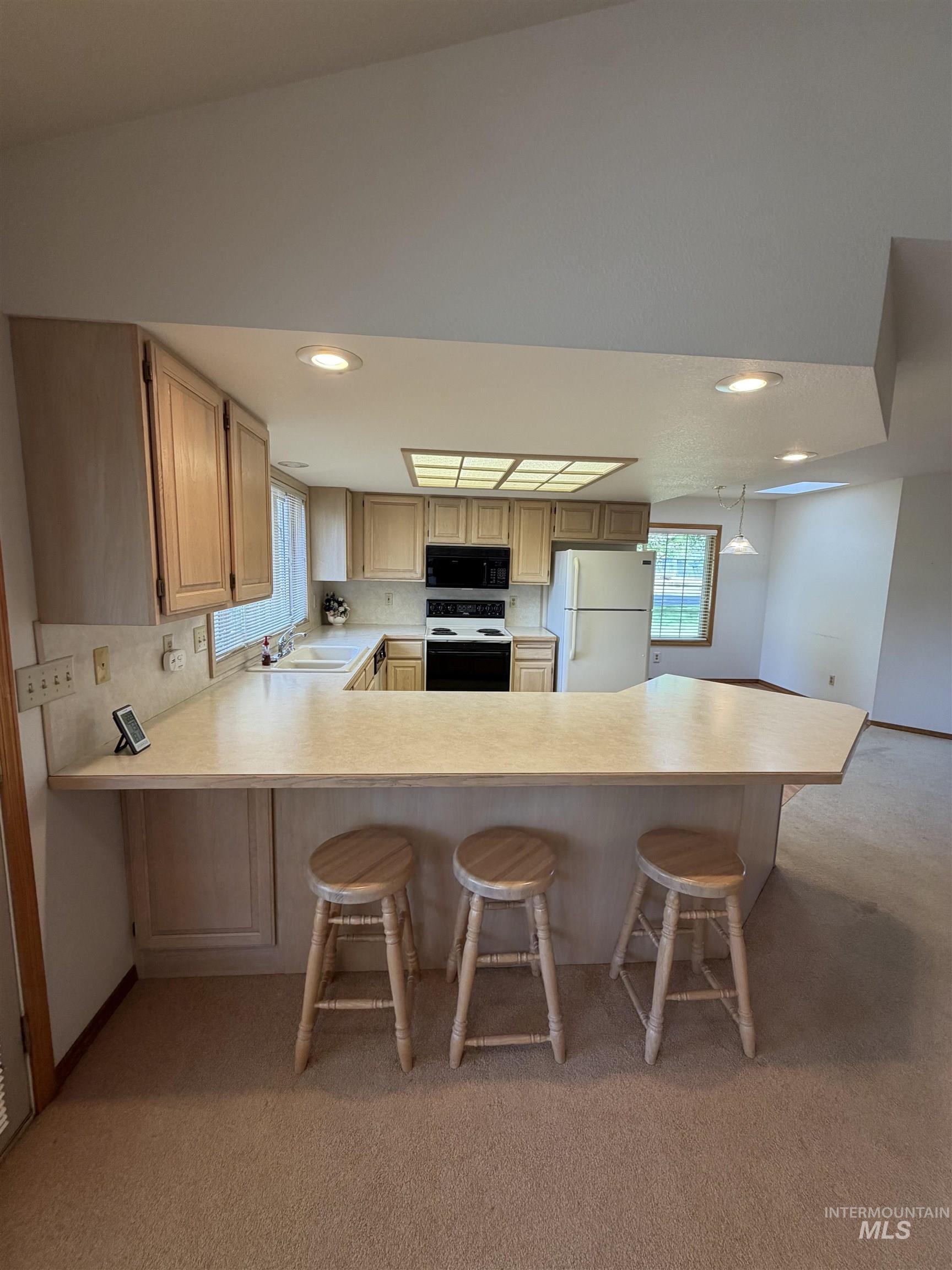1865 Fairview St, Weiser, Idaho 83672, 3 Bedrooms, 2 Bathrooms, Residential For Sale, Price $470,000,MLS 99001958
