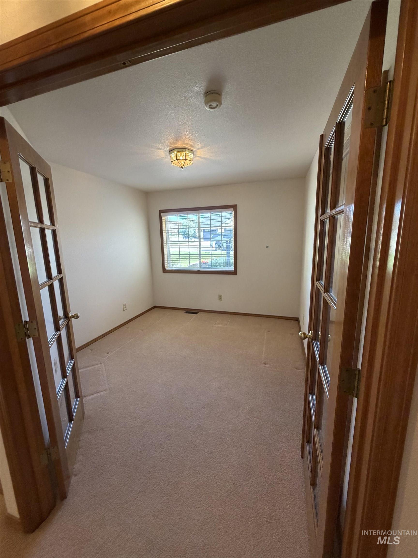 1865 Fairview St, Weiser, Idaho 83672, 3 Bedrooms, 2 Bathrooms, Residential For Sale, Price $470,000,MLS 99001958