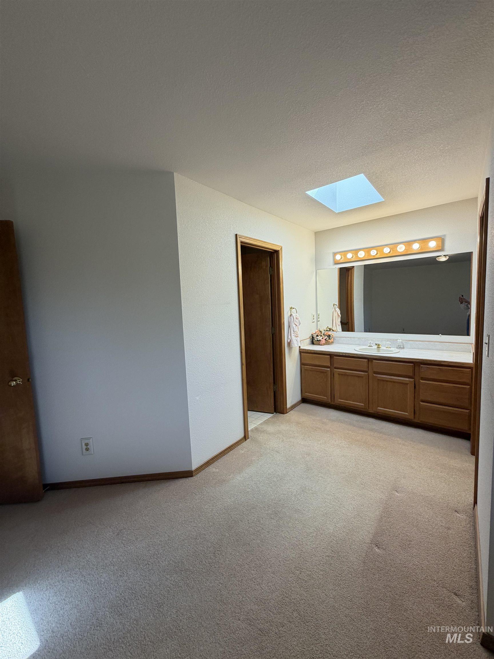 1865 Fairview St, Weiser, Idaho 83672, 3 Bedrooms, 2 Bathrooms, Residential For Sale, Price $470,000,MLS 99001958