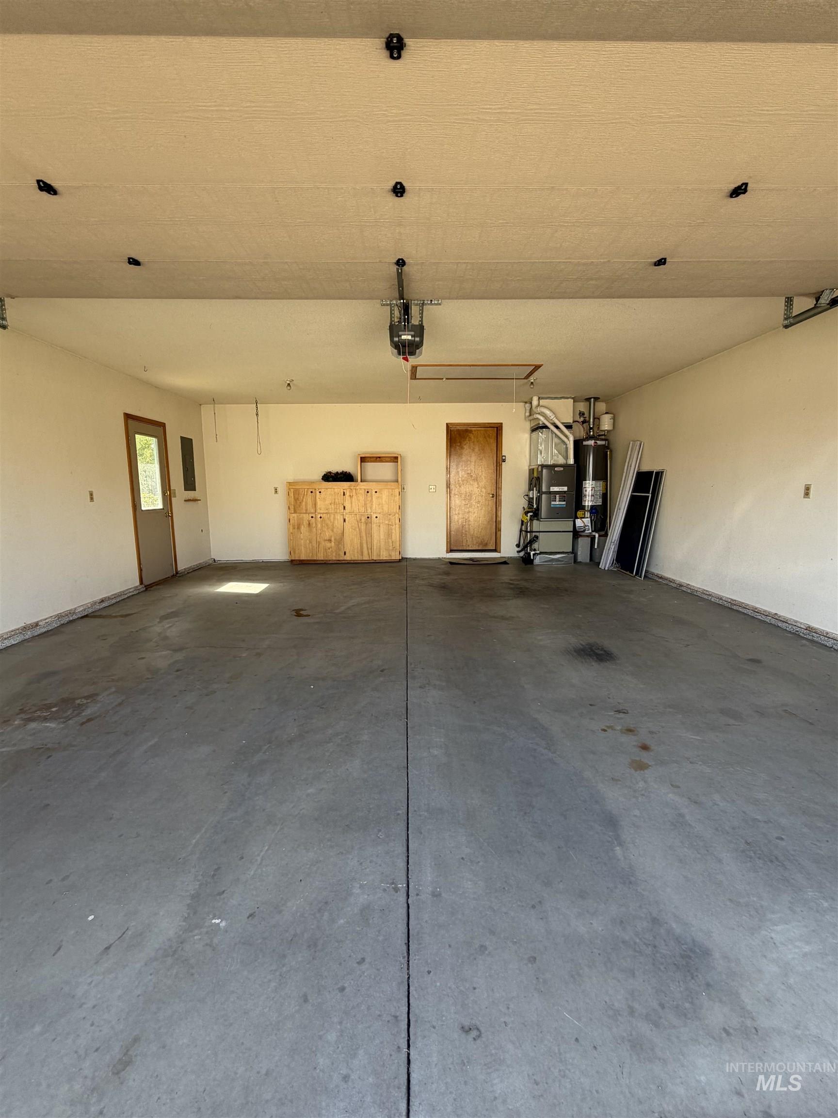 1865 Fairview St, Weiser, Idaho 83672, 3 Bedrooms, 2 Bathrooms, Residential For Sale, Price $470,000,MLS 99001958