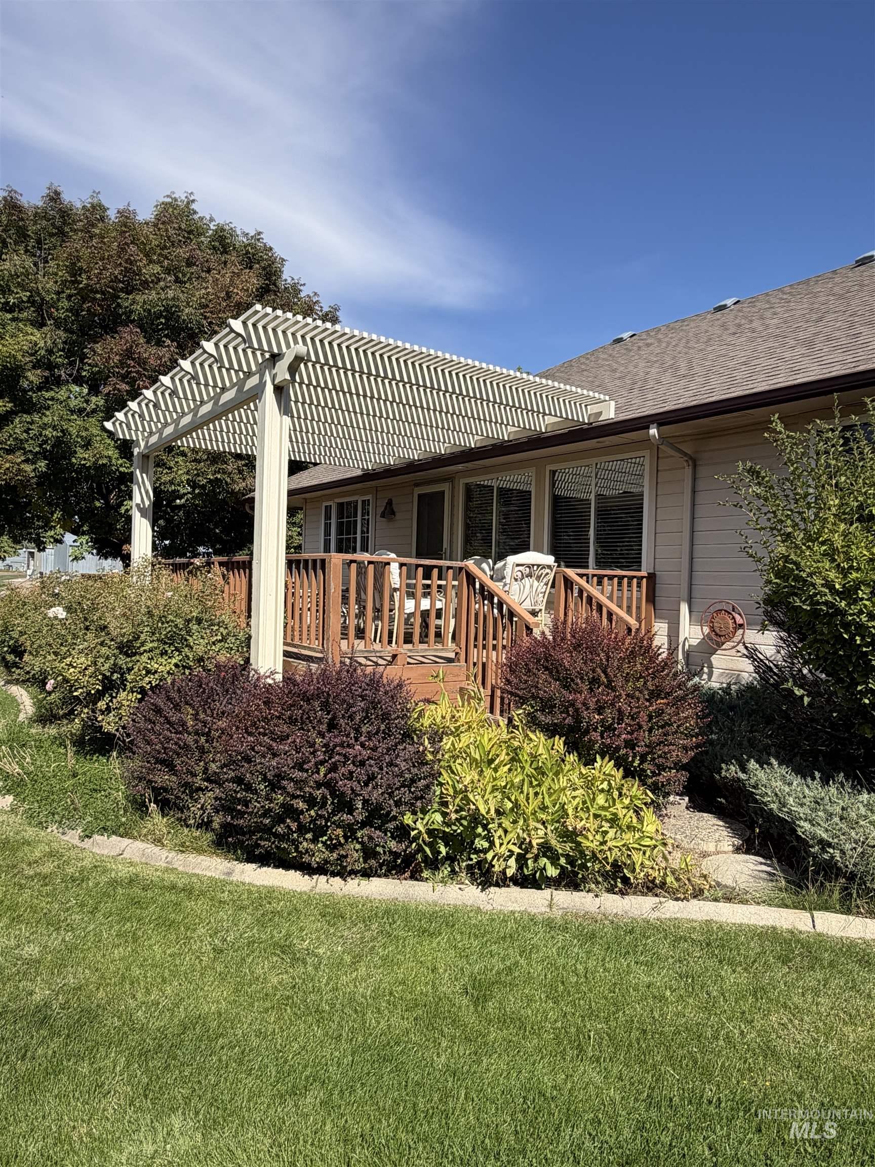 1865 Fairview St, Weiser, Idaho 83672, 3 Bedrooms, 2 Bathrooms, Residential For Sale, Price $470,000,MLS 99001958