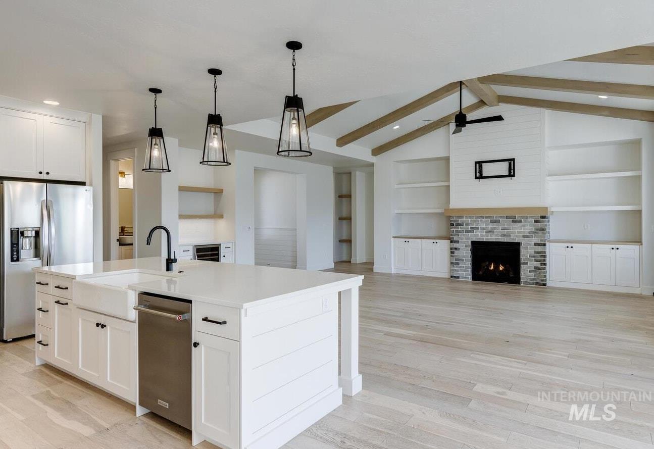 7655 W Meltwater Ln, Eagle, Idaho 83616, 4 Bedrooms, 2.5 Bathrooms, Residential For Sale, Price $1,175,000,MLS 99001972