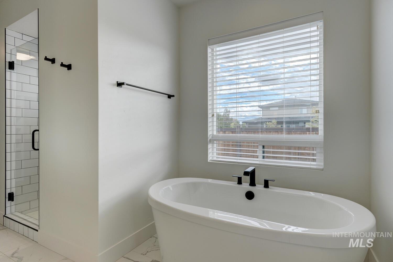 7655 W Meltwater Ln, Eagle, Idaho 83616, 4 Bedrooms, 2.5 Bathrooms, Residential For Sale, Price $1,175,000,MLS 99001972