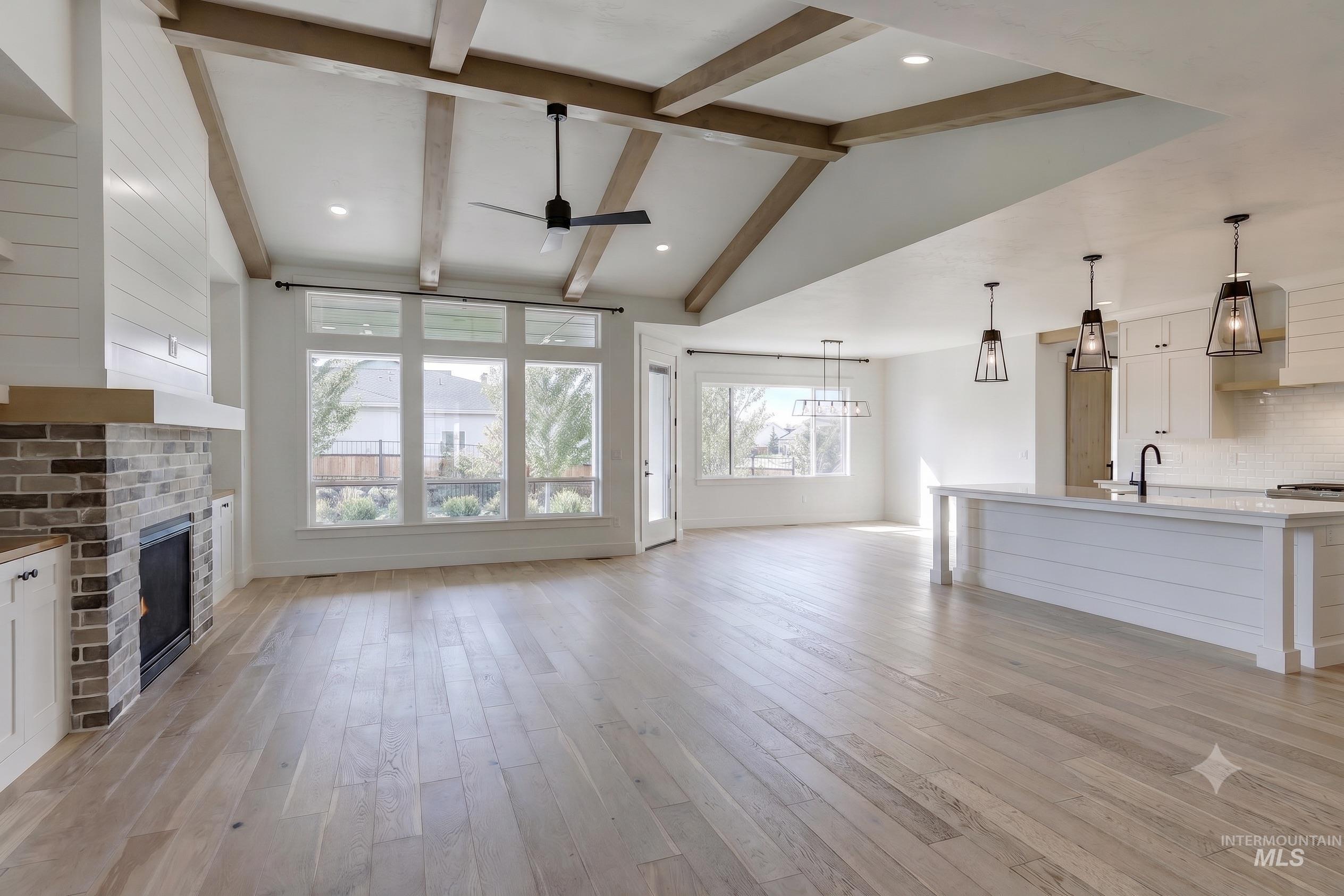 7655 W Meltwater Ln, Eagle, Idaho 83616, 4 Bedrooms, 2.5 Bathrooms, Residential For Sale, Price $1,175,000,MLS 99001972