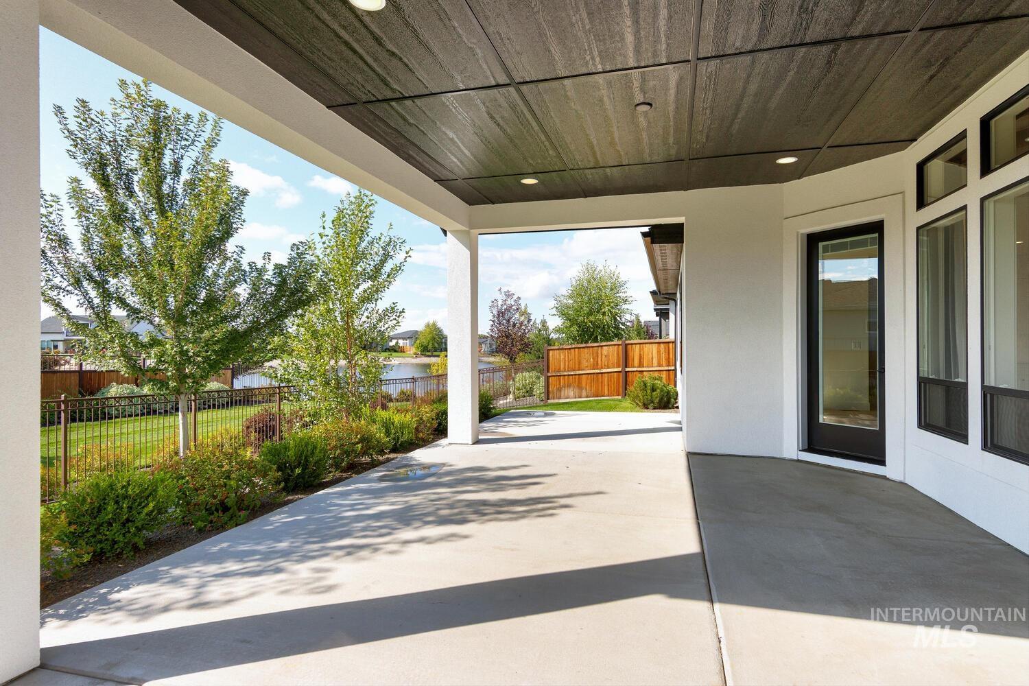 7655 W Meltwater Ln, Eagle, Idaho 83616, 4 Bedrooms, 2.5 Bathrooms, Residential For Sale, Price $1,175,000,MLS 99001972