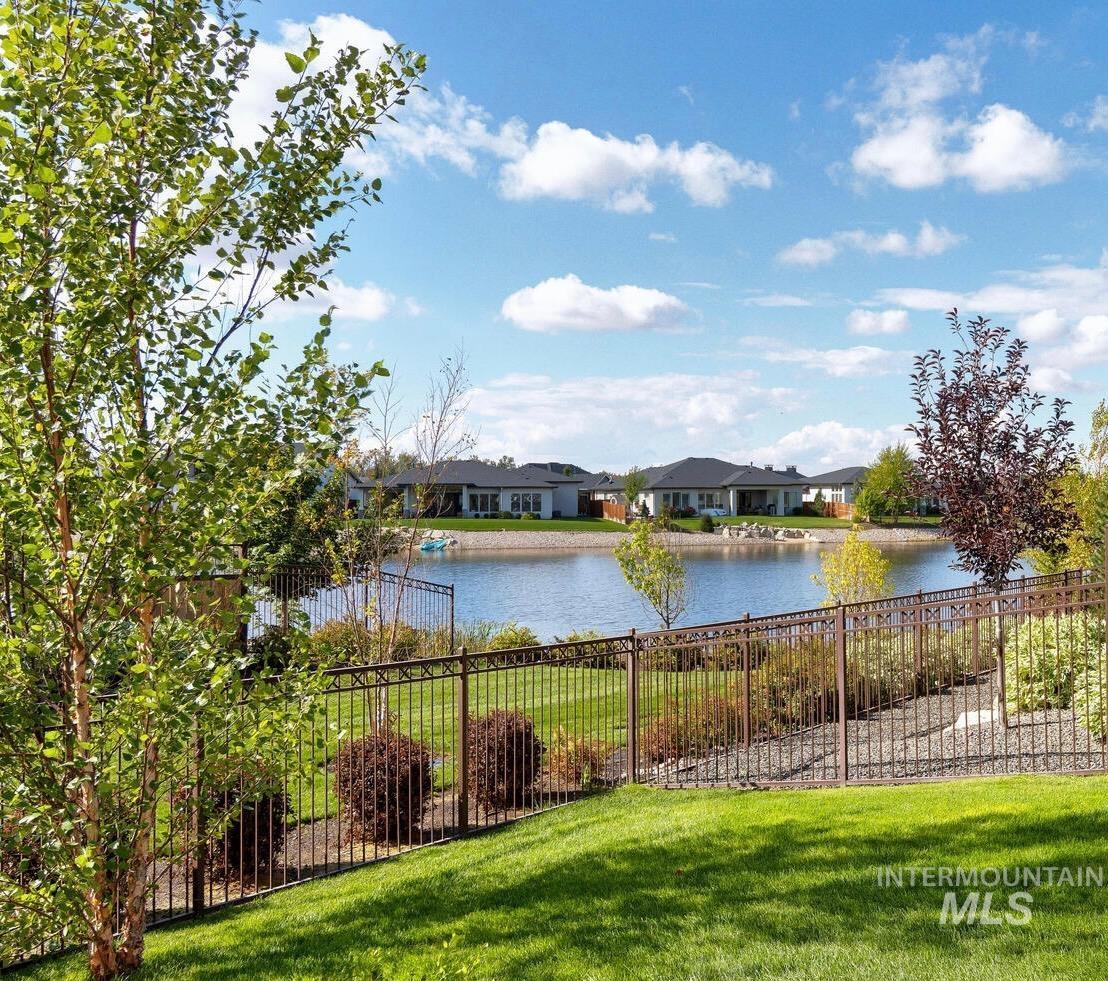 7655 W Meltwater Ln, Eagle, Idaho 83616, 4 Bedrooms, 2.5 Bathrooms, Residential For Sale, Price $1,175,000,MLS 99001972