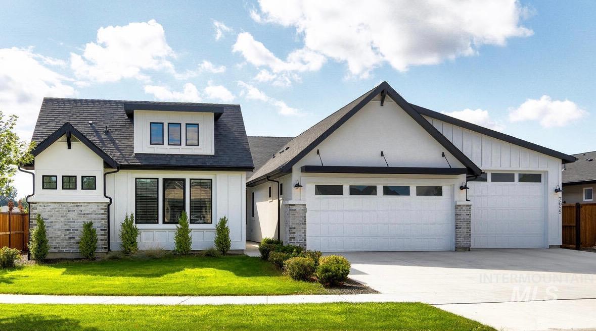 7655 W Meltwater Ln, Eagle, Idaho 83616, 4 Bedrooms, 2.5 Bathrooms, Residential For Sale, Price $1,175,000,MLS 99001972