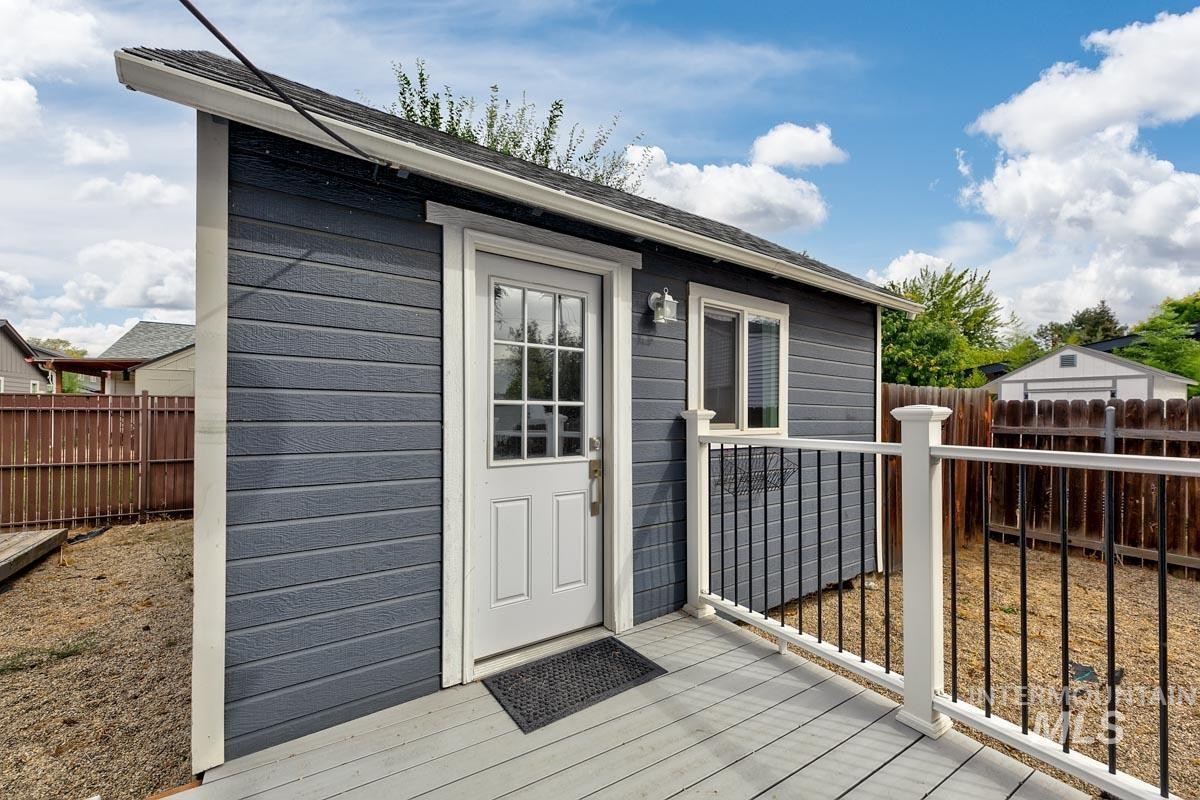1216 W Dundee St, Boise, Idaho 83706, 3 Bedrooms, 1 Bathroom, Residential For Sale, Price $415,000,MLS 99001973