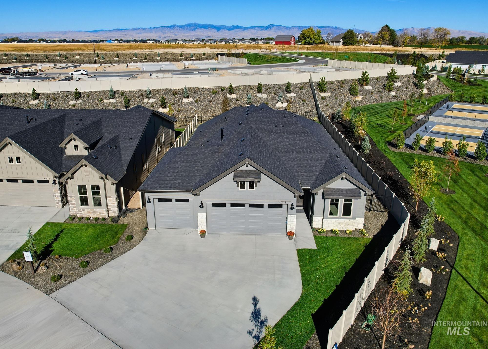 4728 S Selawick Way, Meridian, Idaho 83642, 4 Bedrooms, 2.5 Bathrooms, Residential For Sale, Price $759,900,MLS 99001982
