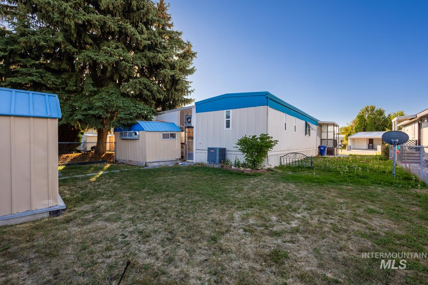 219 W Silver City Dr, Boise, Idaho 83713, 2 Bedrooms, 2 Bathrooms, Residential For Sale, Price $94,499,MLS 99001986