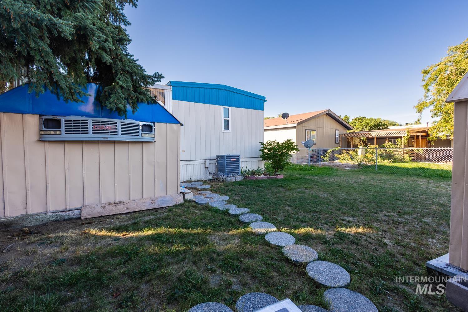 219 W Silver City Dr, Boise, Idaho 83713, 2 Bedrooms, 2 Bathrooms, Residential For Sale, Price $94,499,MLS 99001986