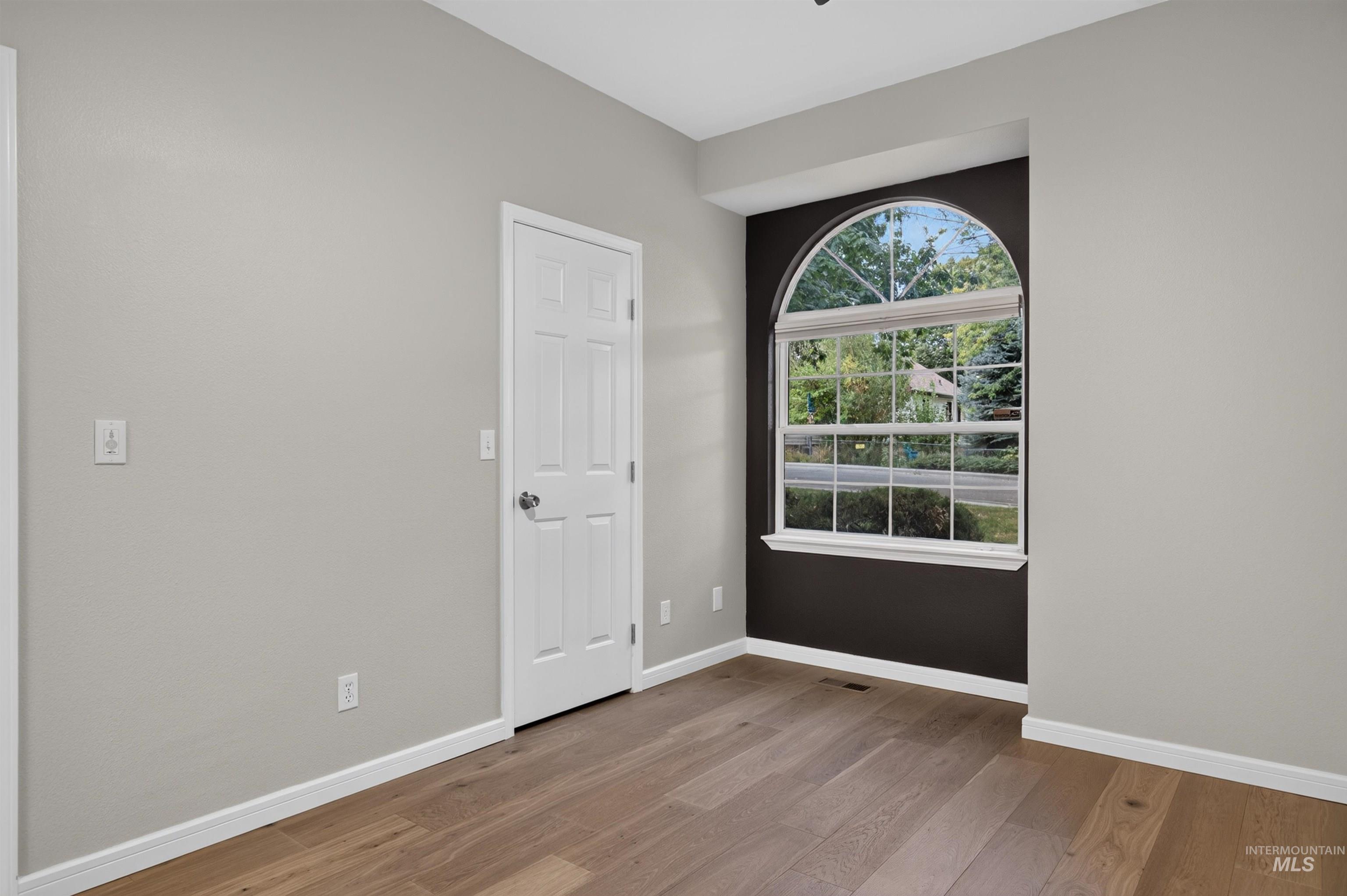 1862 S Leadville, Boise, Idaho 83706, 2 Bedrooms, 2 Bathrooms, Residential For Sale, Price $450,000,MLS 99001991