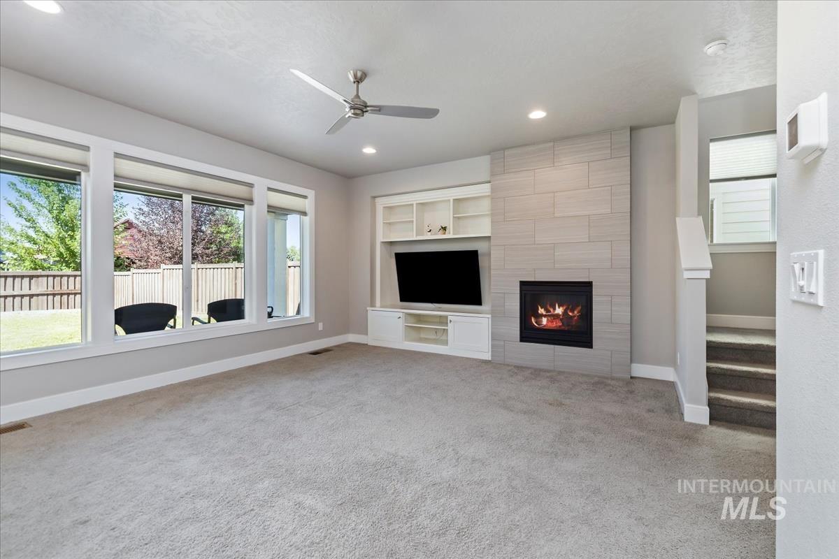 3332 W Ladle Rapids Ct., Meridian, Idaho 83646, 4 Bedrooms, 2.5 Bathrooms, Residential For Sale, Price $549,900,MLS 99001996