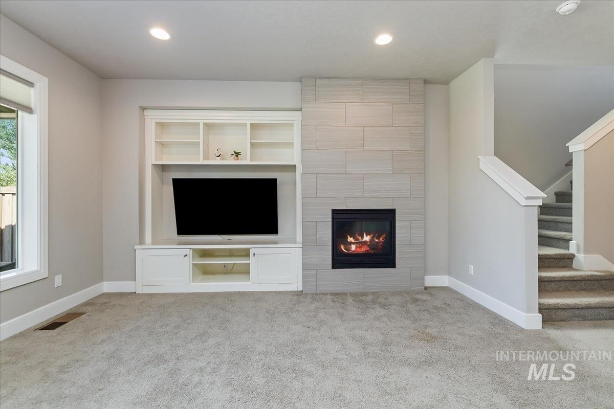 3332 W Ladle Rapids Ct., Meridian, Idaho 83646, 4 Bedrooms, 2.5 Bathrooms, Residential For Sale, Price $549,900,MLS 99001996