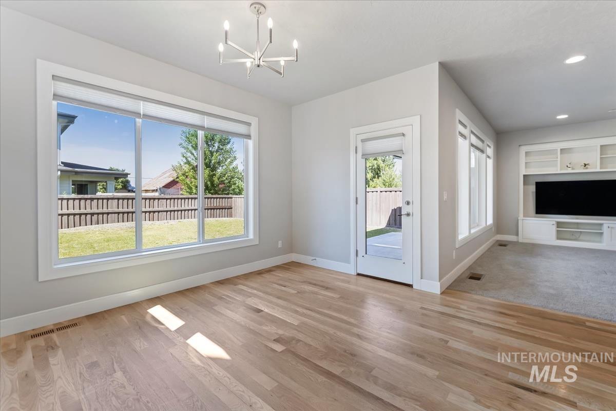 3332 W Ladle Rapids Ct., Meridian, Idaho 83646, 4 Bedrooms, 2.5 Bathrooms, Residential For Sale, Price $549,900,MLS 99001996