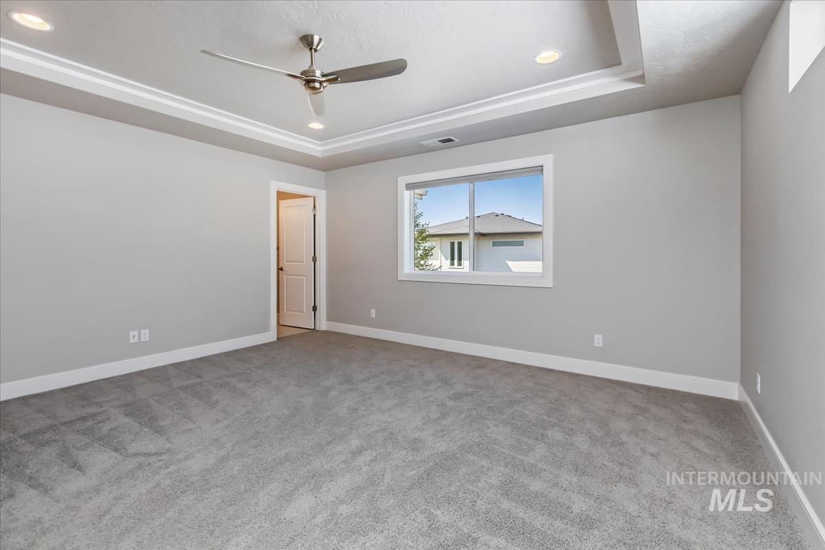 3332 W Ladle Rapids Ct., Meridian, Idaho 83646, 4 Bedrooms, 2.5 Bathrooms, Residential For Sale, Price $549,900,MLS 99001996