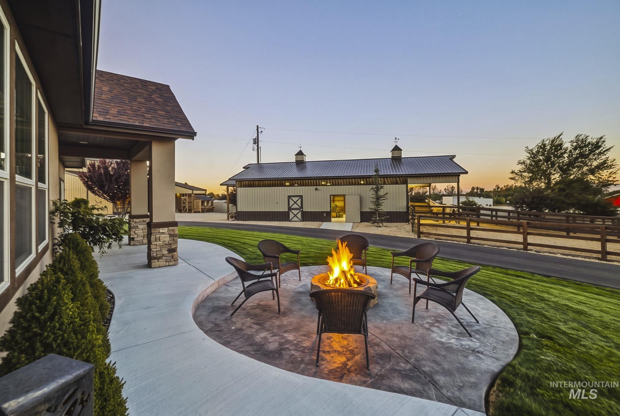 1385 S Ash Ave, Kuna, Idaho 83634, 5 Bedrooms, 4 Bathrooms, Farm & Ranch For Sale, Price $1,875,000,MLS 99002002