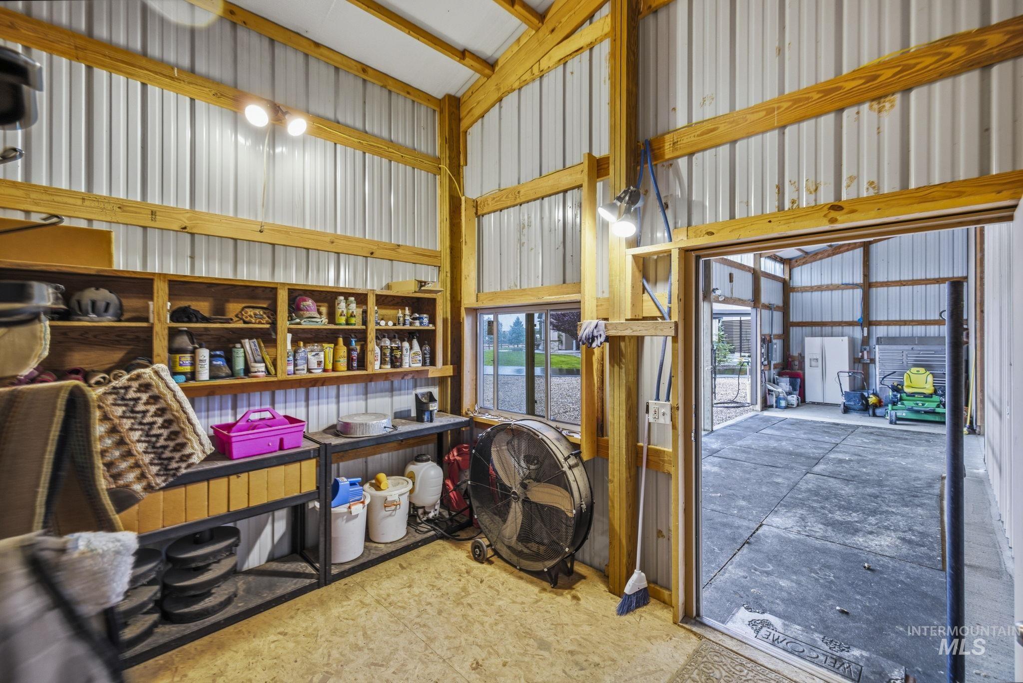 1385 S Ash Ave, Kuna, Idaho 83634, 5 Bedrooms, 4 Bathrooms, Farm & Ranch For Sale, Price $1,875,000,MLS 99002002