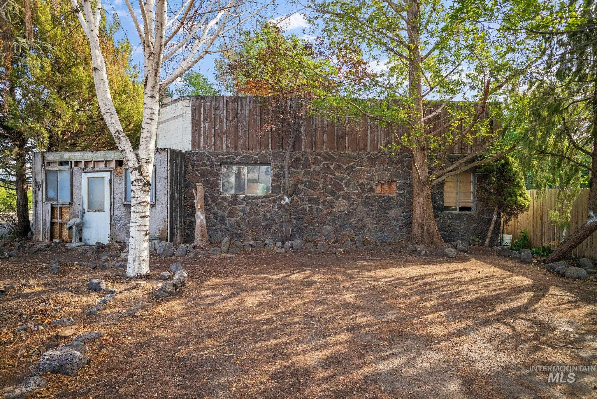 368 N Idaho St, Wendell, Idaho 83355, Residential For Sale, Price $20,000,MLS 99002005