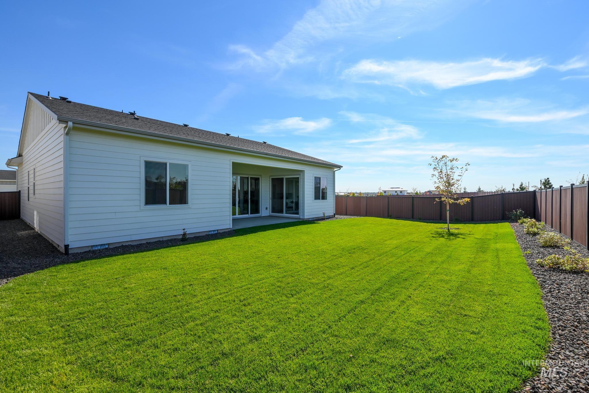 2573 N Morehouse Ave, Eagle, Idaho 83616, 3 Bedrooms, 2 Bathrooms, Residential For Sale, Price $550,000,MLS 99002021