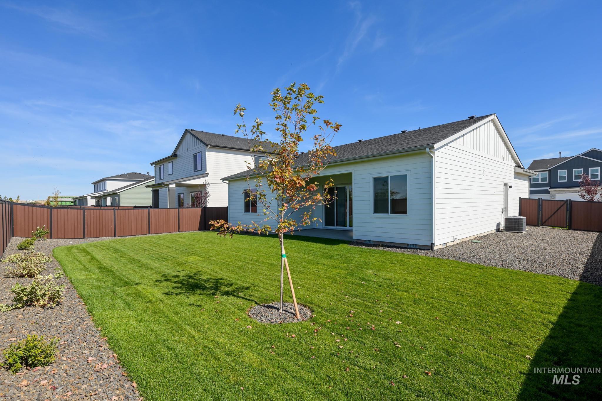 2573 N Morehouse Ave, Eagle, Idaho 83616, 3 Bedrooms, 2 Bathrooms, Residential For Sale, Price $550,000,MLS 99002021