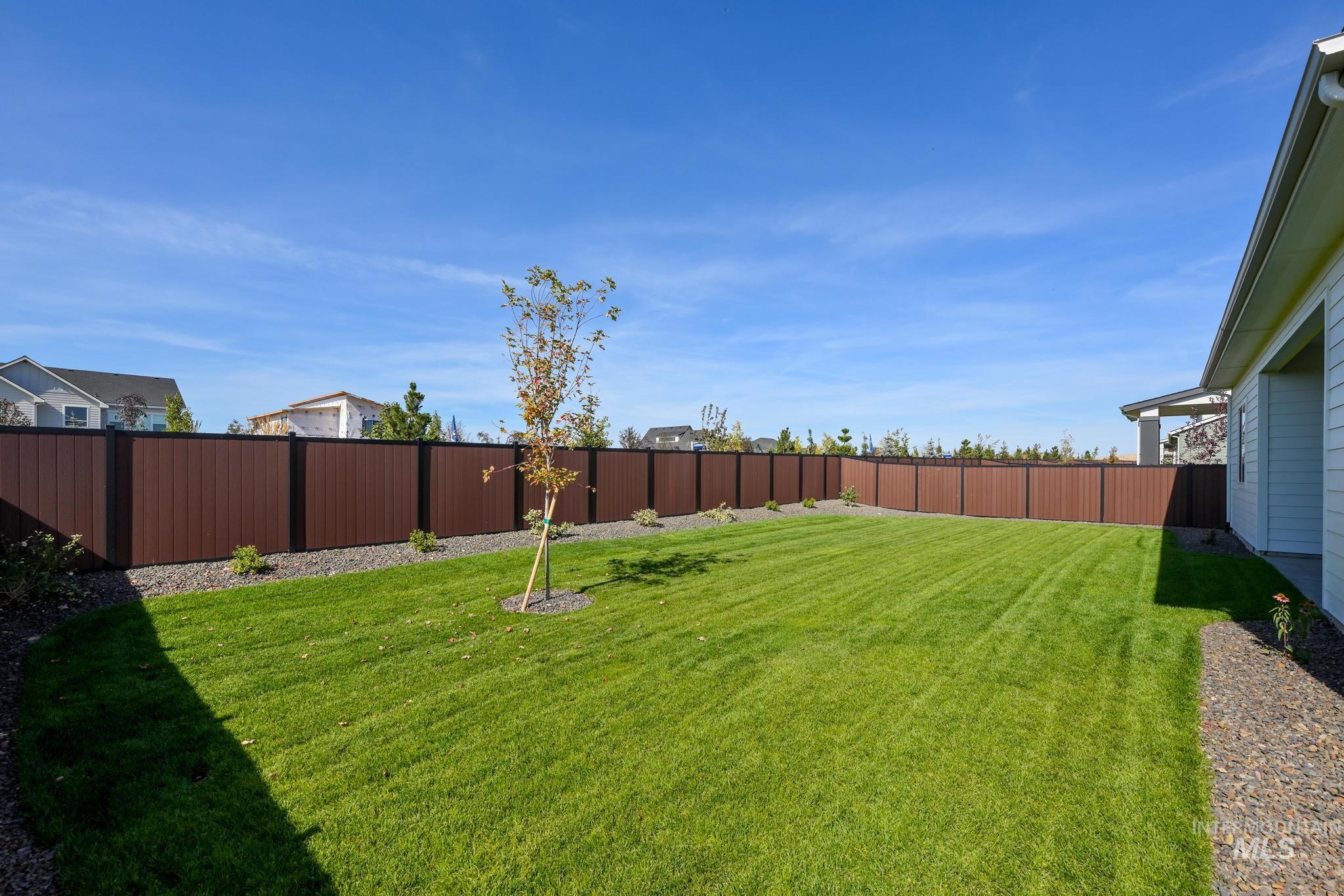 2573 N Morehouse Ave, Eagle, Idaho 83616, 3 Bedrooms, 2 Bathrooms, Residential For Sale, Price $550,000,MLS 99002021