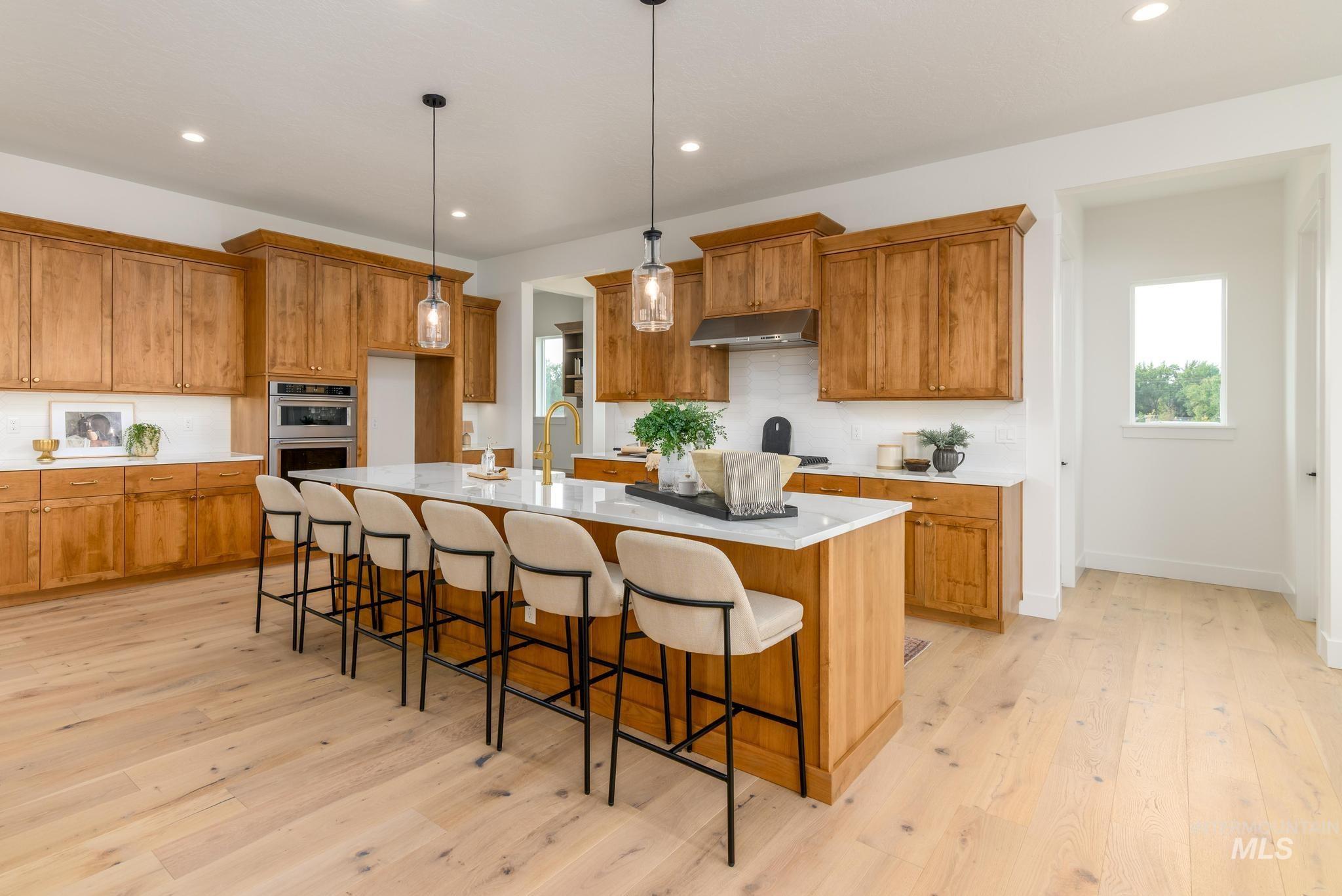 6776 W Flathead Lake St, Eagle, Idaho 83616, 4 Bedrooms, 4.5 Bathrooms, Residential For Sale, Price $1,299,000,MLS 99002026